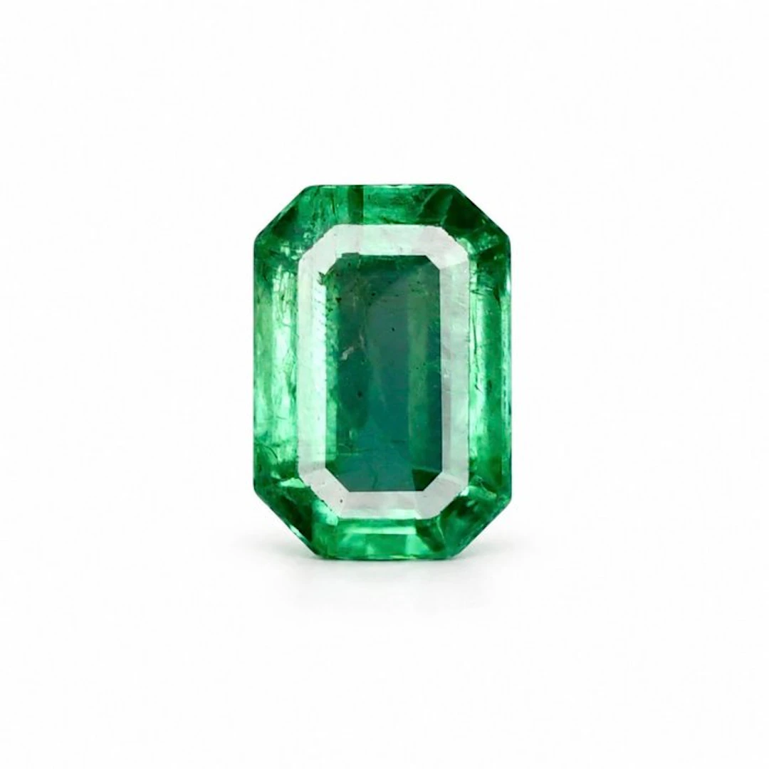 No reserve price Green Emerald - 0.82 ct - International...