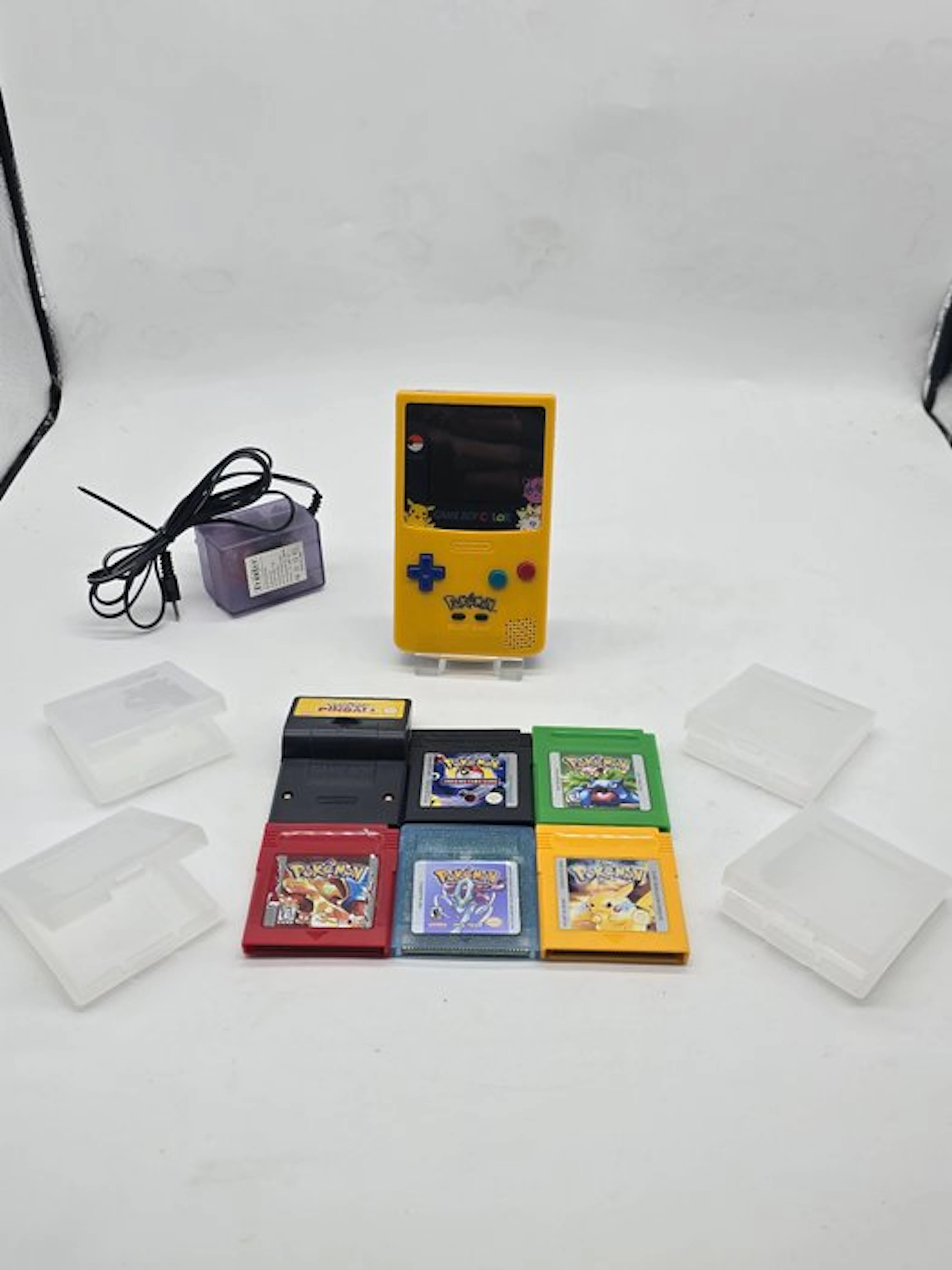 Nintendo - Gameboy Color - Limited Pichu Edition 1998...