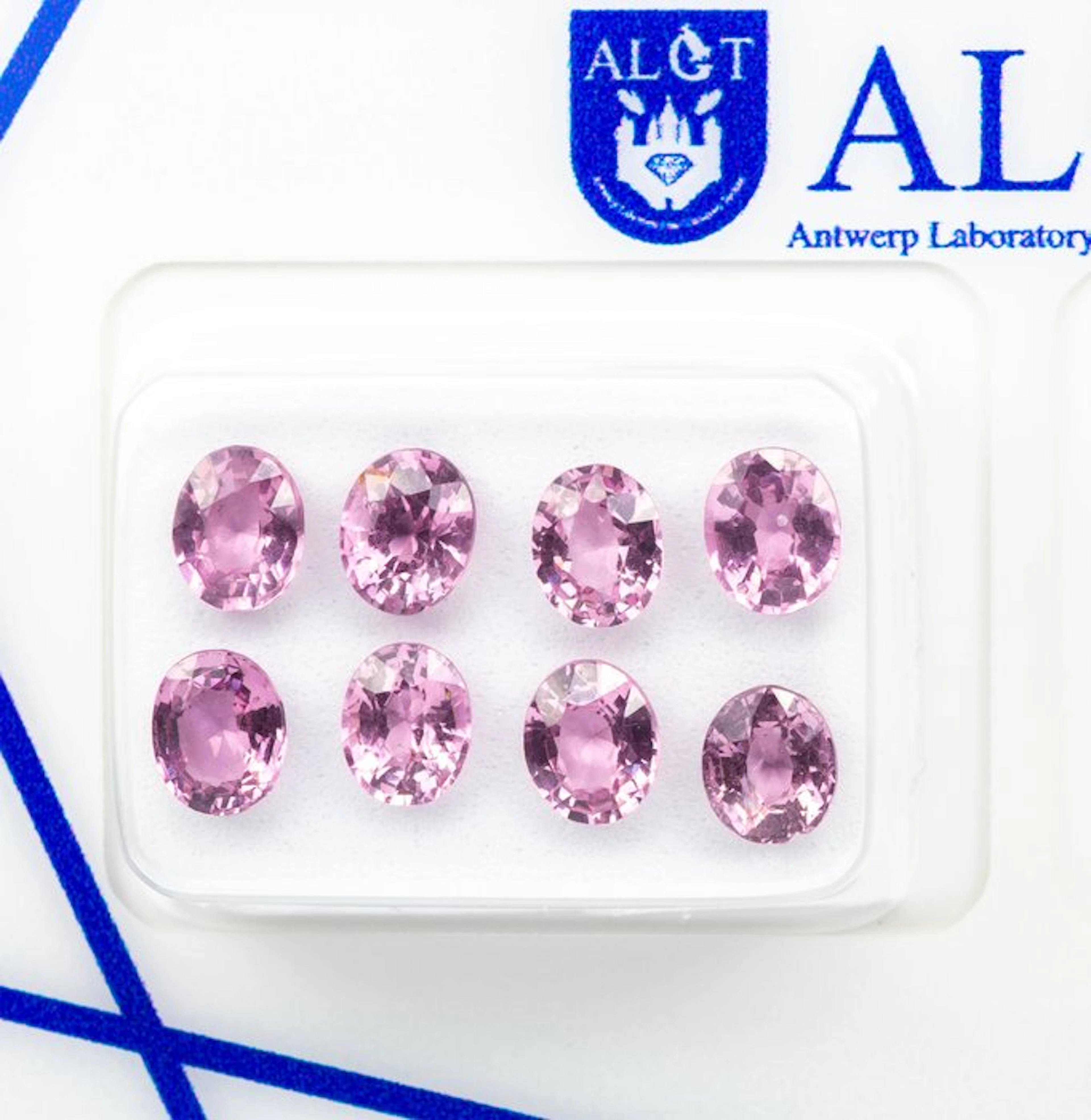 No reserve price - 8 pcs Spinel - 3.22 ct - Antwerp...