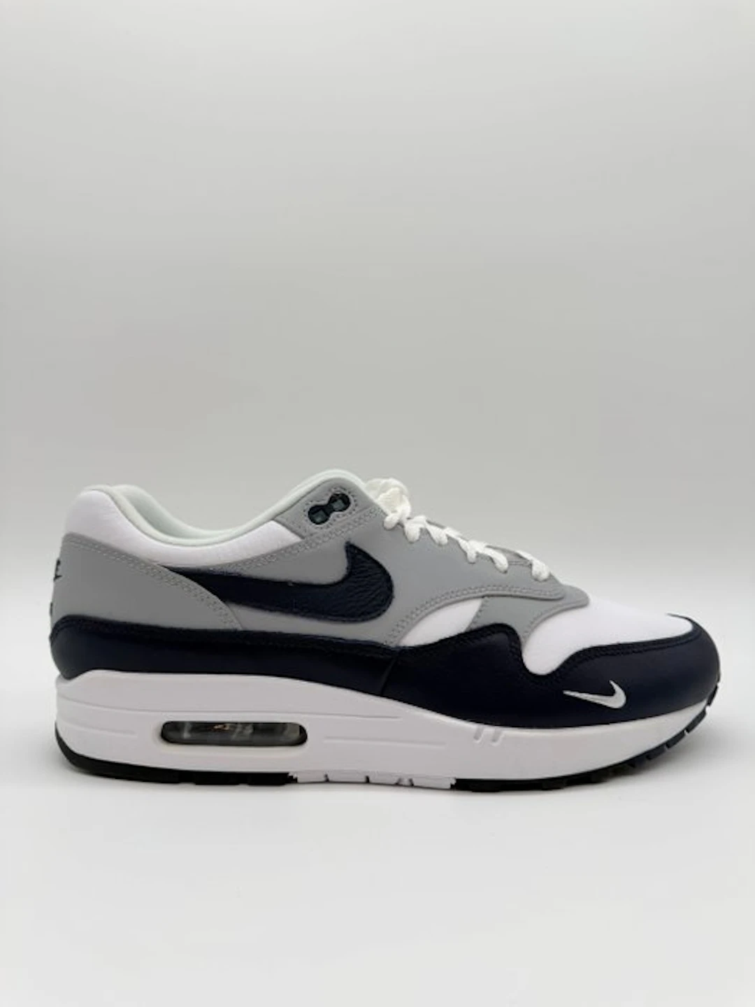 Nike - Nike Air Max 1 Obsedian LV8 - Sneakers - Size: EU 44.5
