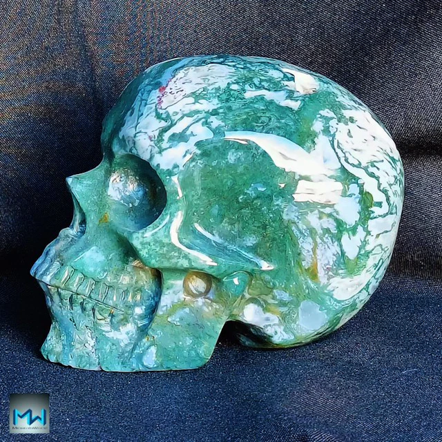 Hand-carved Human Skull (Geode)