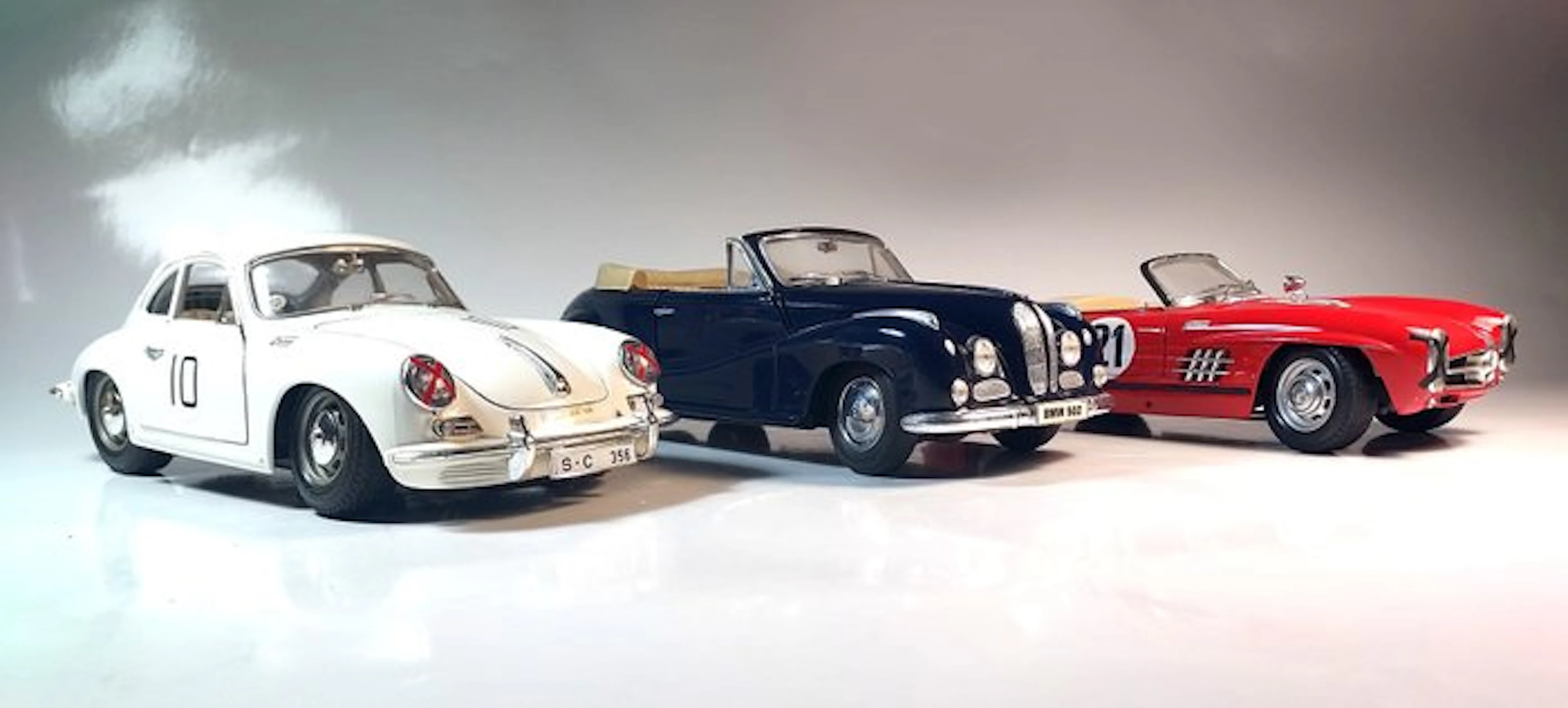 Bburago, Maisto 1:18 - Model car (3) - 3 x German classic cars 1955/61