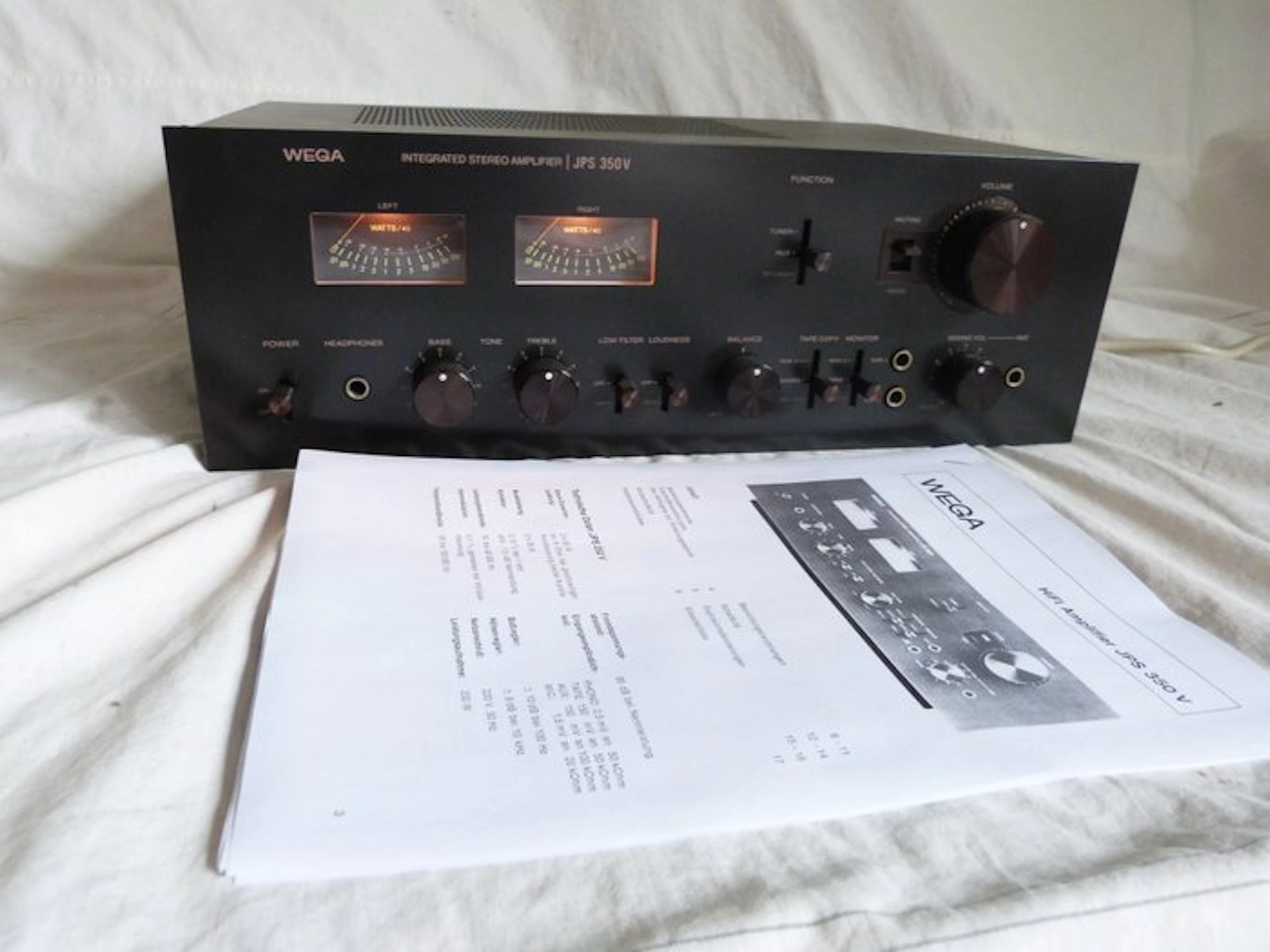 Wega - JPS-350V High End High-Fidelity Stereo Solid state power amplifier