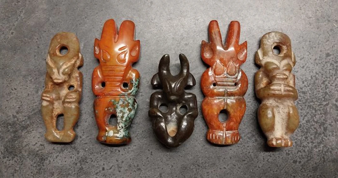 Themed collection - 5 sculptures on the theme of Hongshan culture