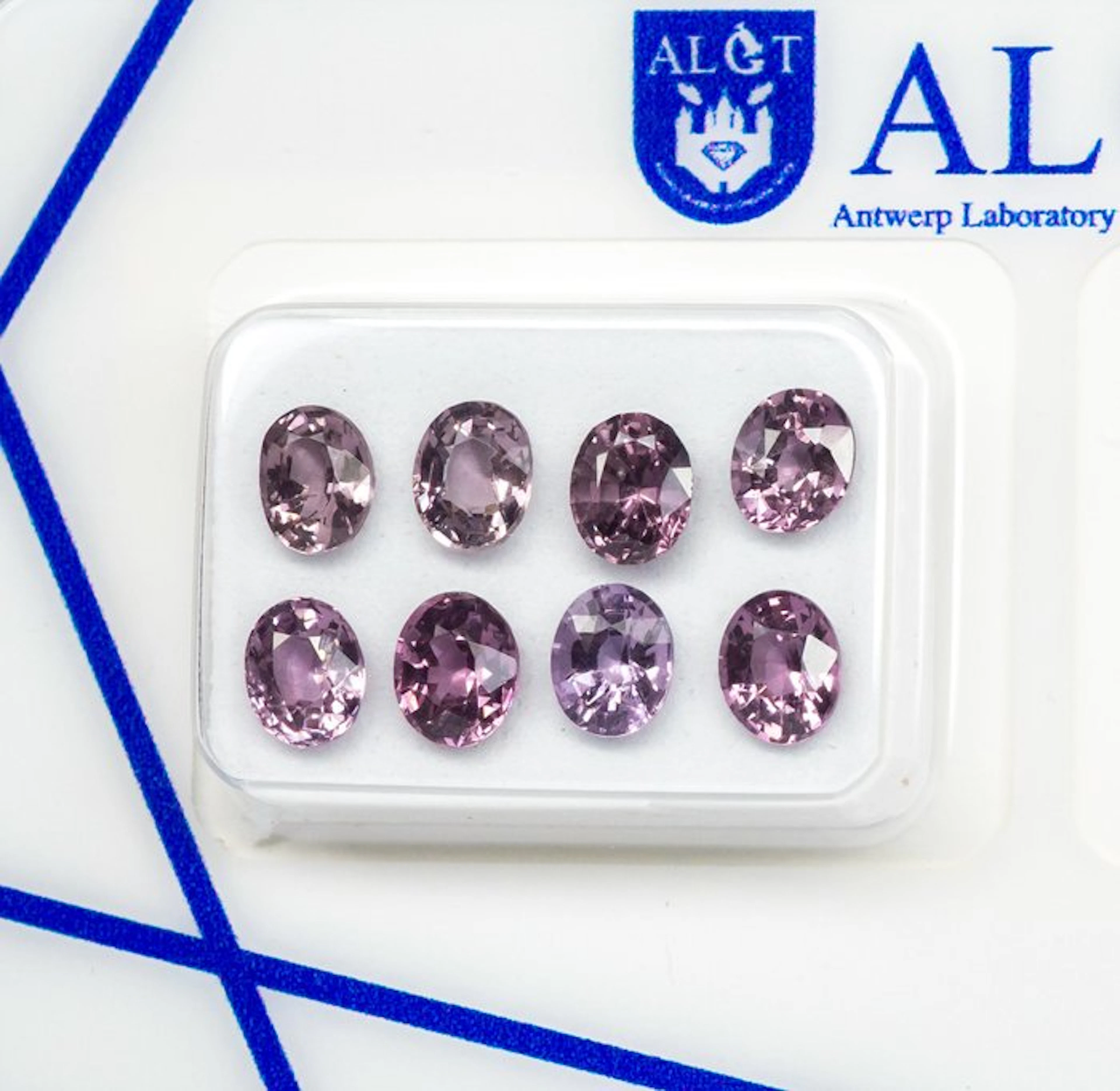 No reserve price - 8 pcs Spinel - 3.43 ct - Antwerp...