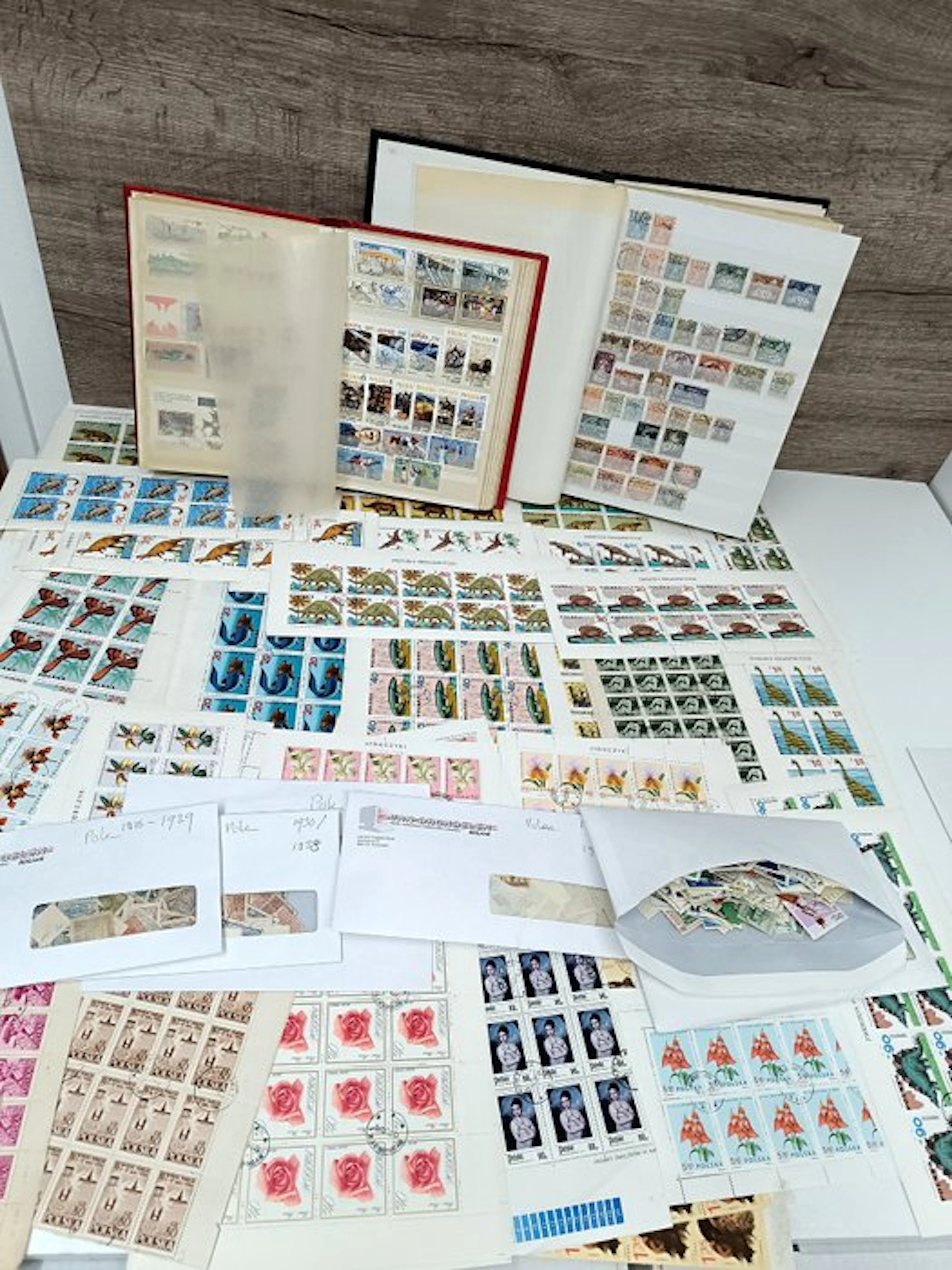 Poland - Large collection and sorting batch