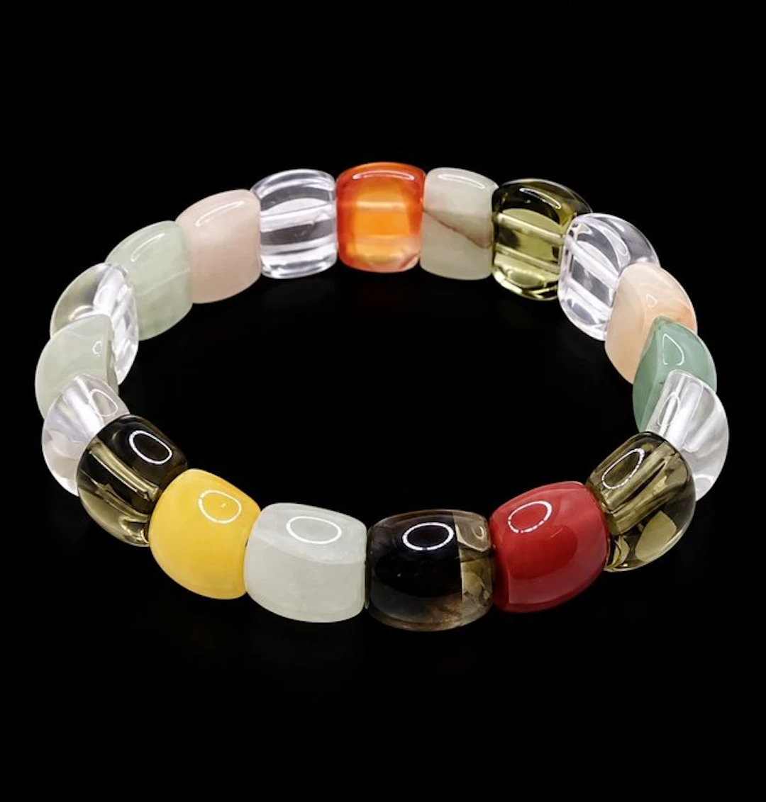 Beautiful 7-Chakra bracelet with natural minerals...