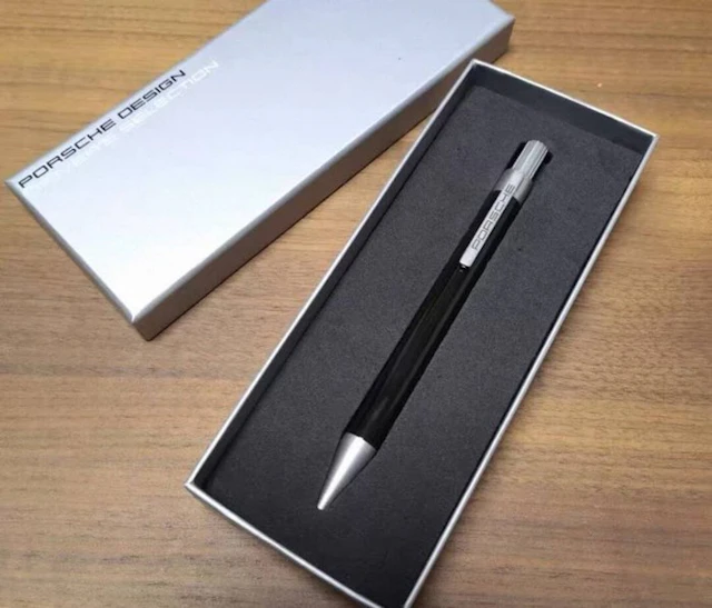 Porsche Design - POS (point of sale advertising object)
