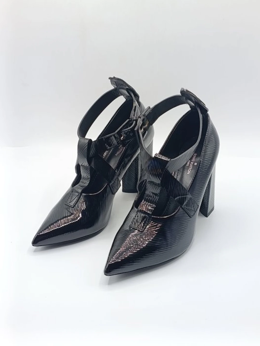 Louis Vuitton - Pumps - Size: EU 37