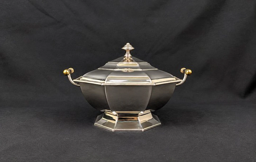 Manifattura italiana - Tureen - Silverplated