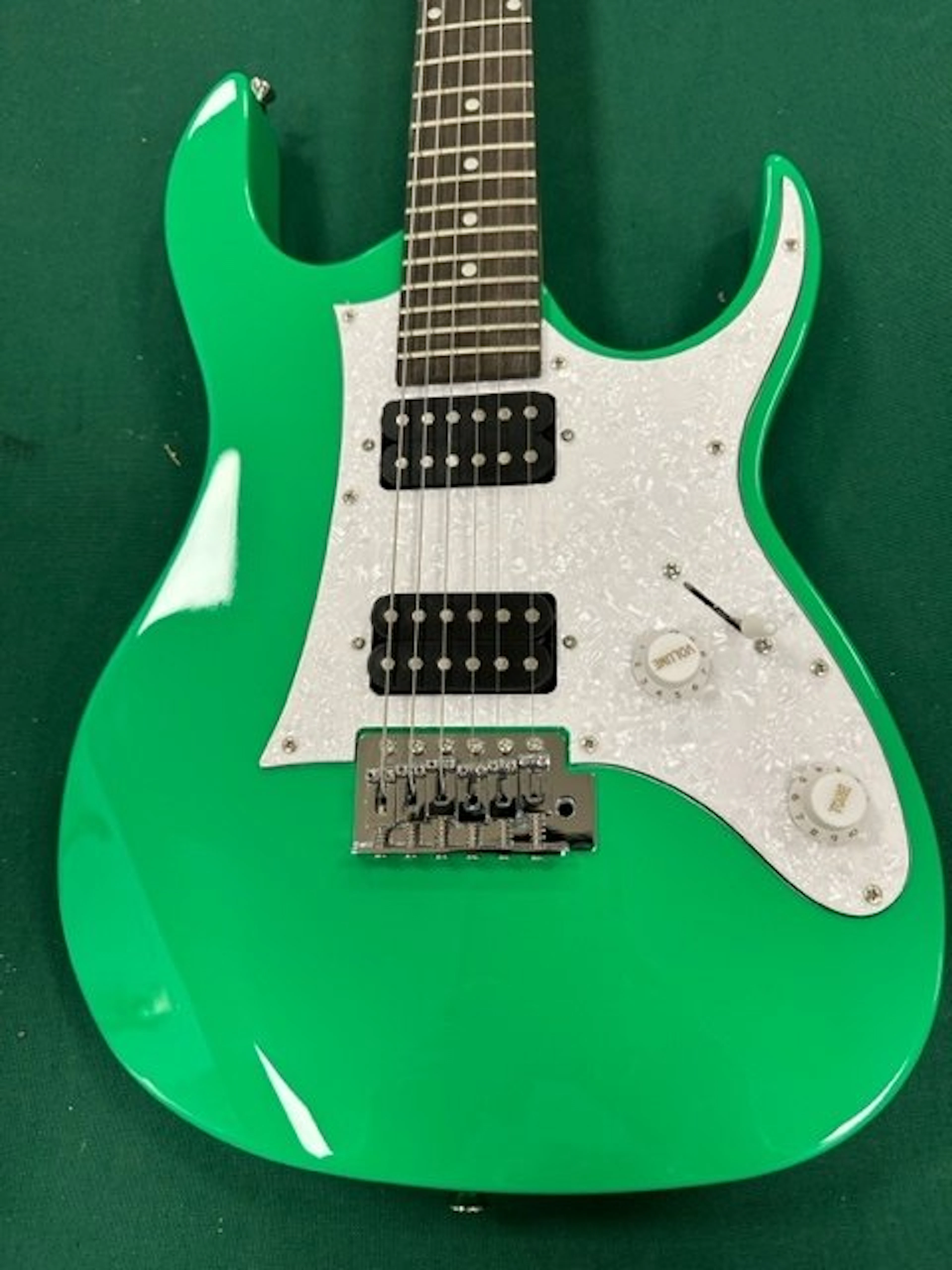 M.J.DOUGLAS - RG-Q09-gr - - Electric guitar