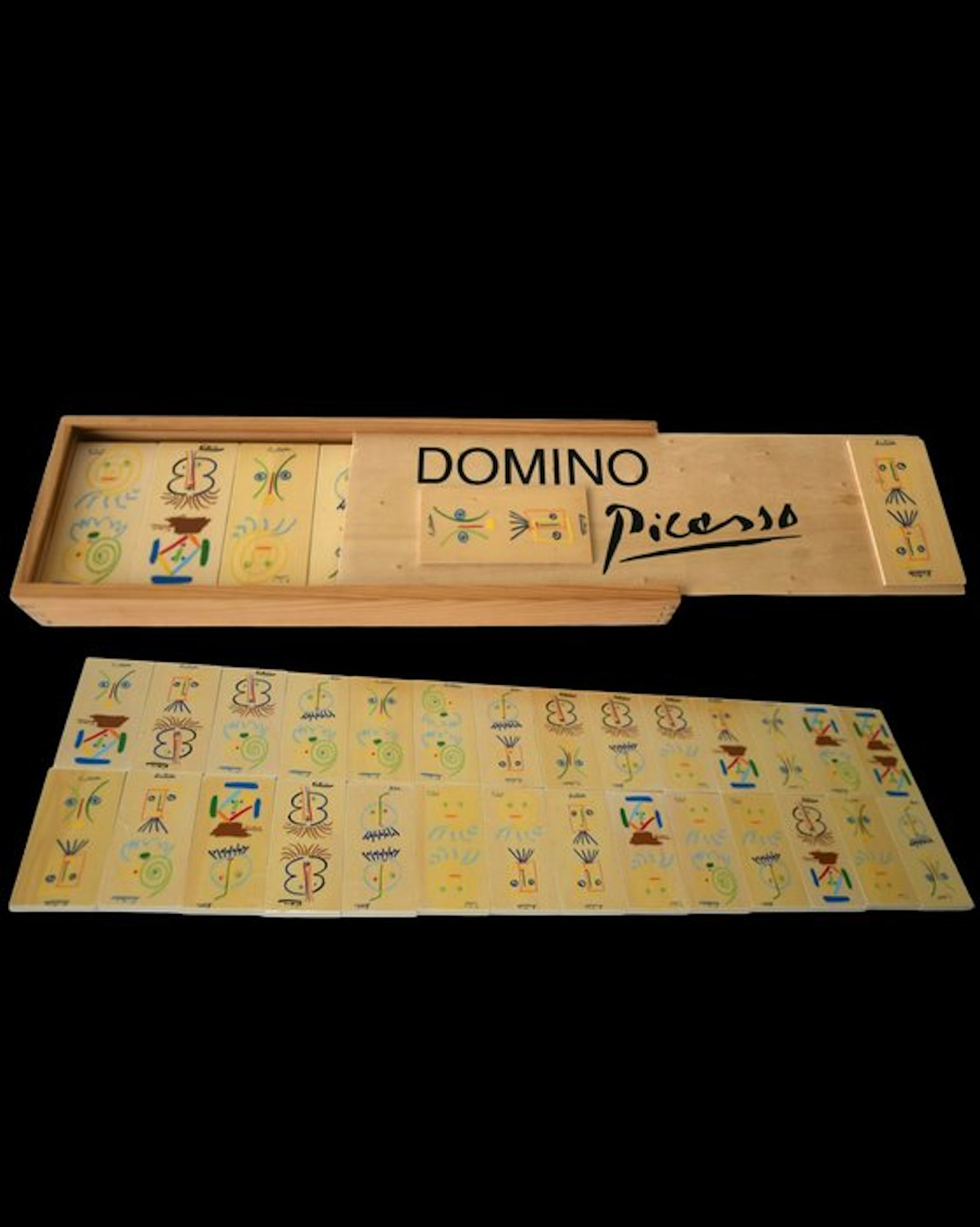 Pablo Picasso (1881-1973) - Sculpture, Domino Picasso - 4.8 cm - Wood