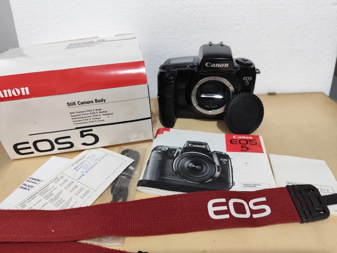 Canon EOS 5 Analogue camera