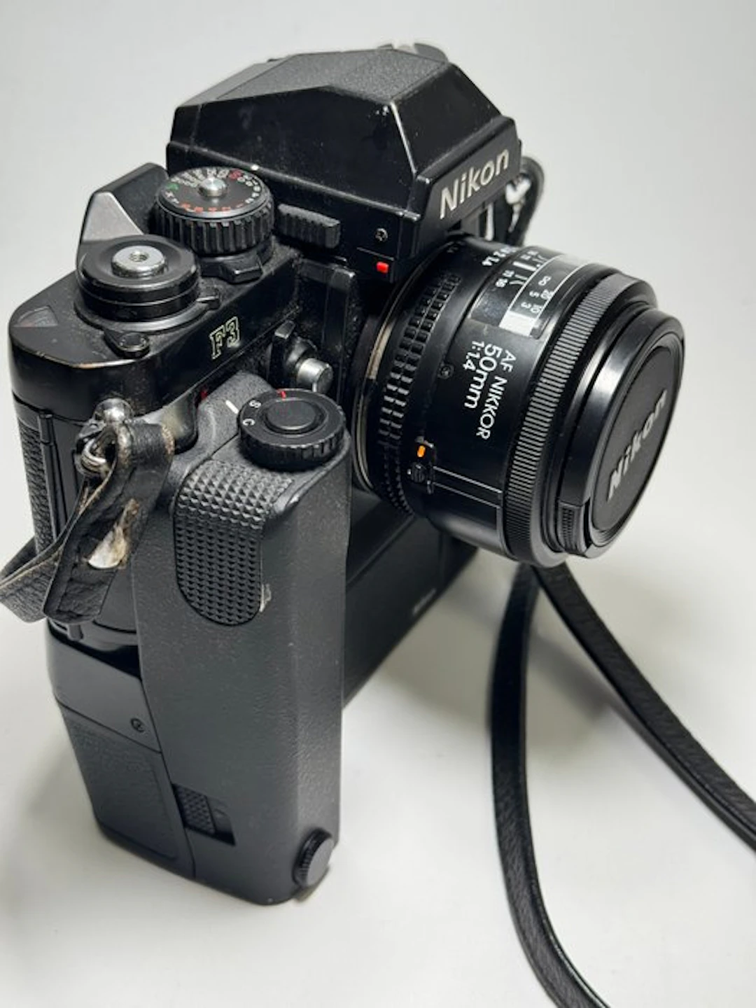 Nikon F3 + MD-4 + Nikkor 1,4/50mm | Analogue camera