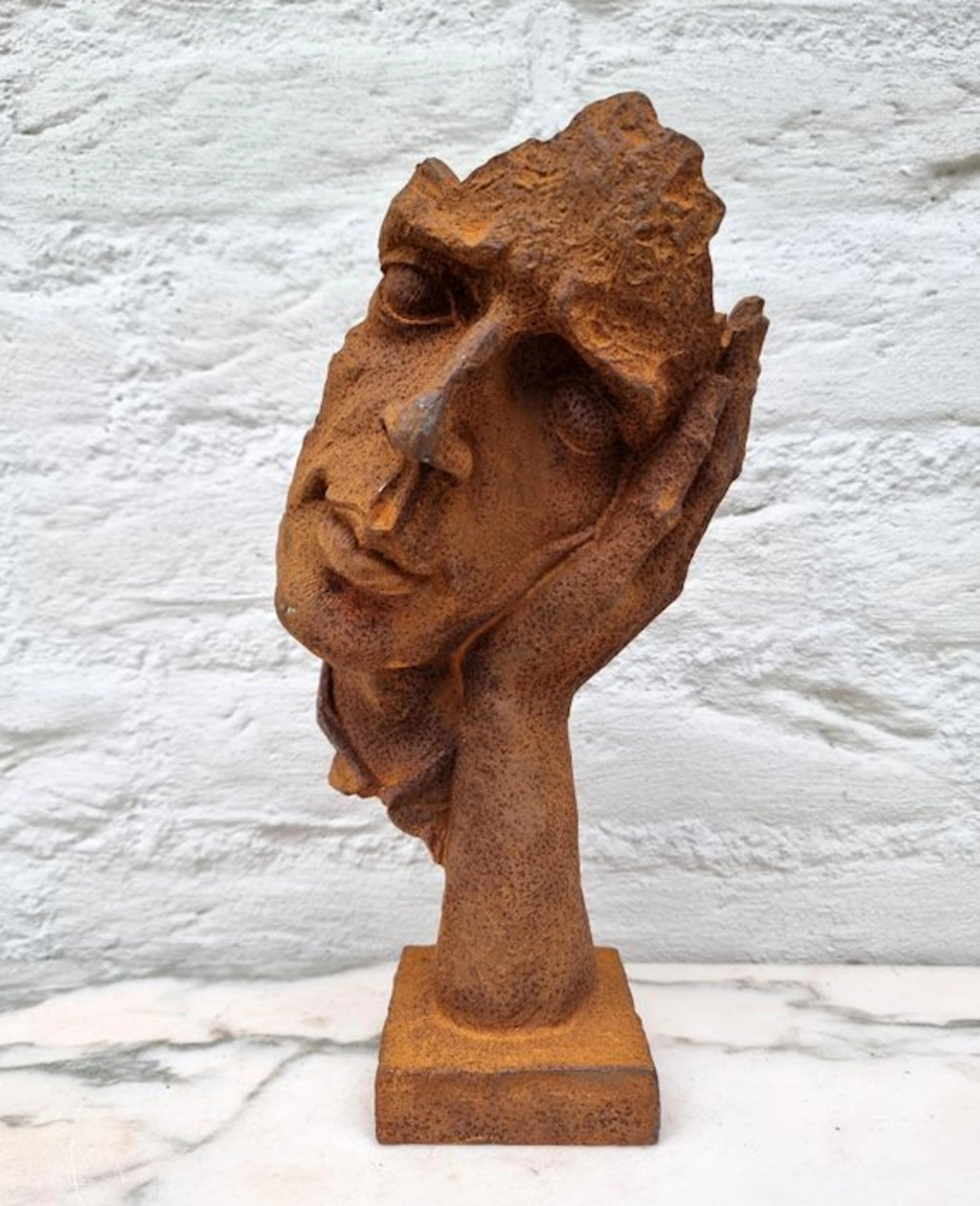 Figurine - Abstract face art - Iron
