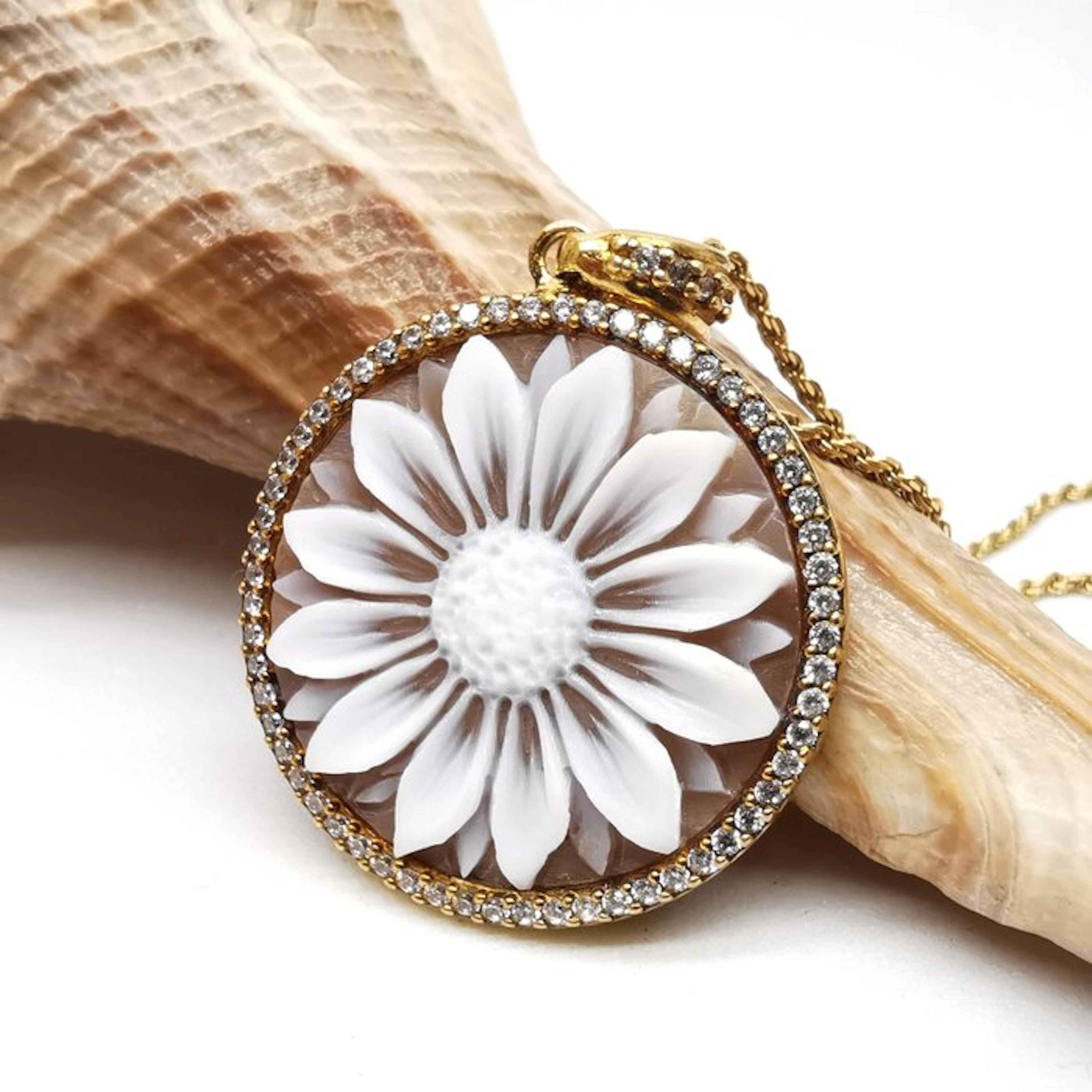 Sterling Silver 925 - Necklace with pendant - hand-carved cameo