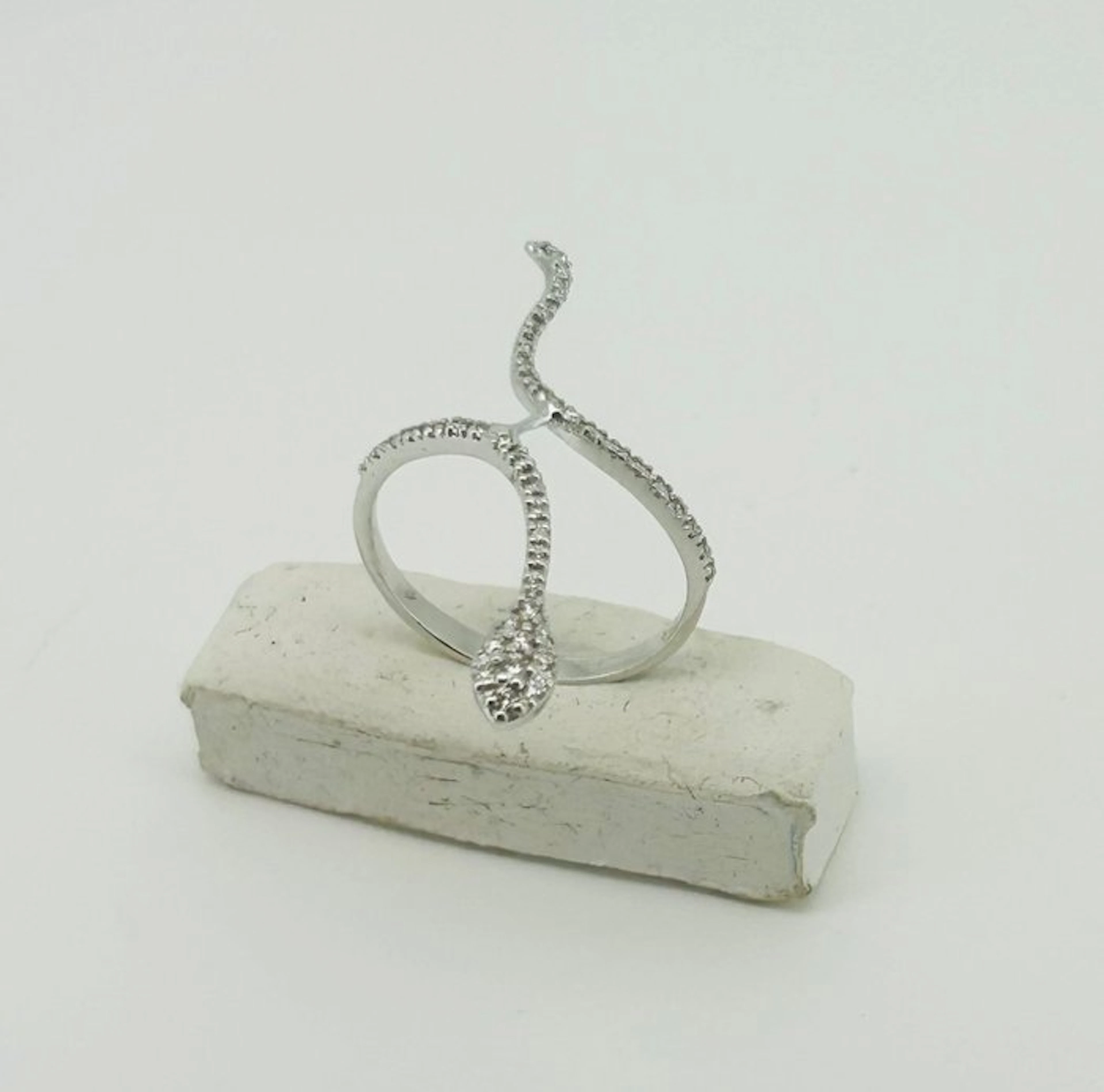 Ring - 18 kt. White gold Diamond (Natural) - Diamond