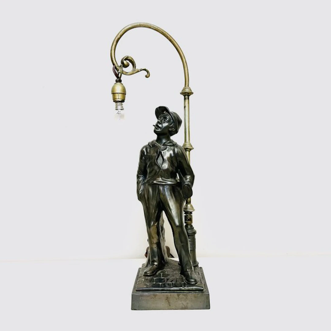 J.M. - Sculpture, Le siffleur - 46 cm - Spelter