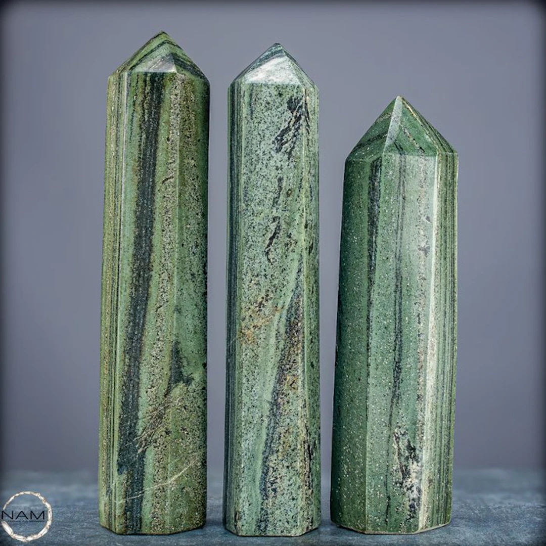 Exceptional natural Kambaba Jasper points with pronounced...