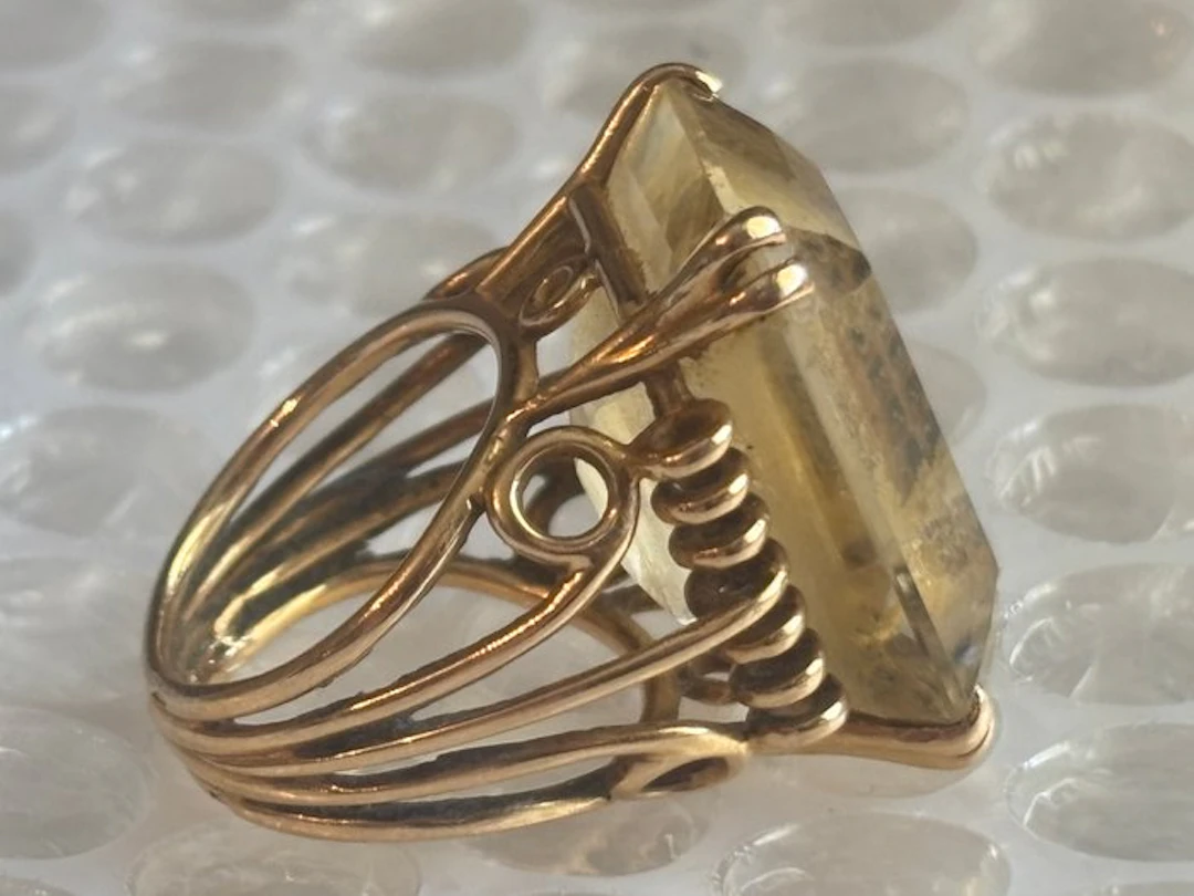 Ring - 18 kt. Yellow gold - Vintage 70s ring or 18k