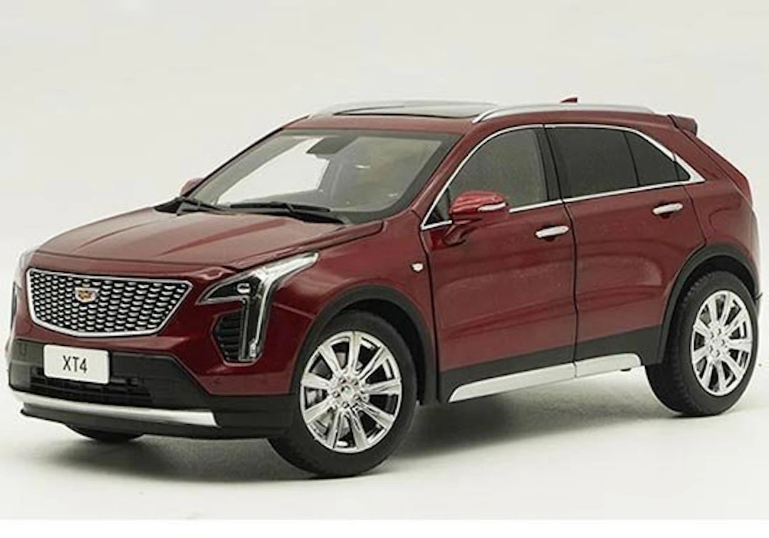 Paudi models 1:18 - Model car - Cadillac XT4 - 2022 - Rood metallic