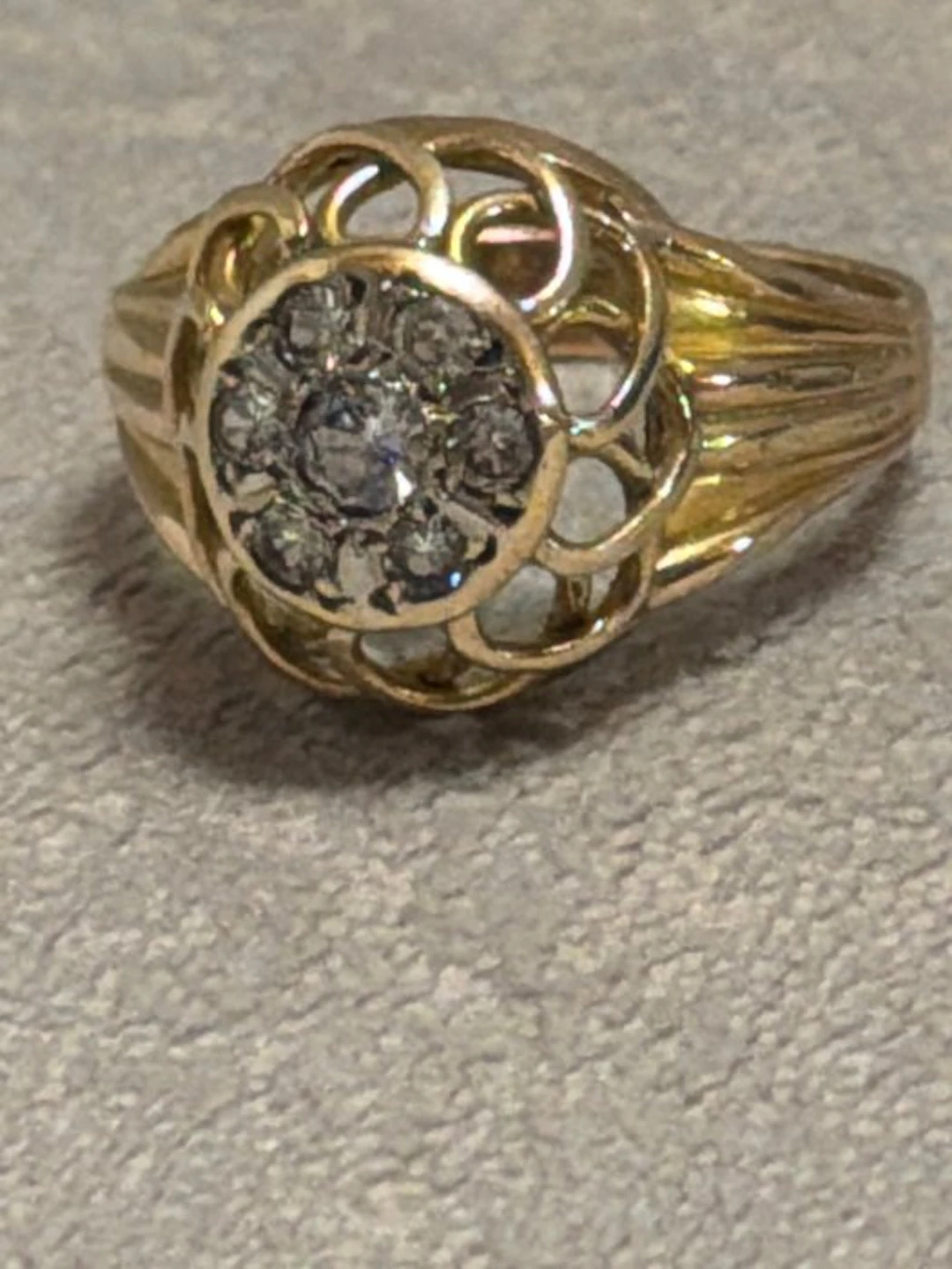 Ring - 12 kt. Yellow gold - 12-karat gold ring