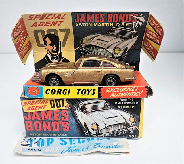 Corgi - Model car - 261 James Bond Aston Martin D.B.5