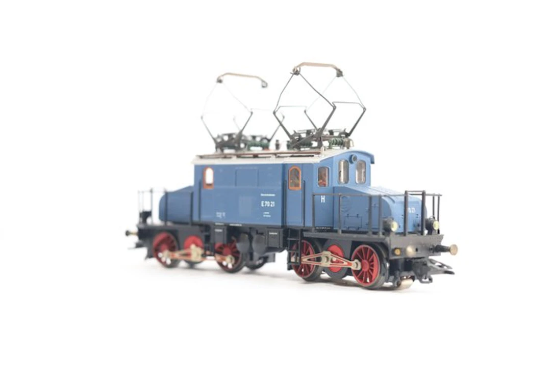 Märklin H0 - 3748 - Electric locomotive (1) - E-70 Series - DB