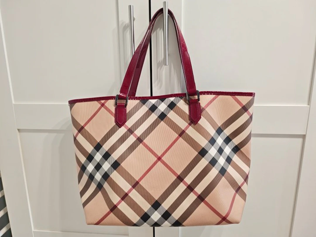 Burberry - Handbag