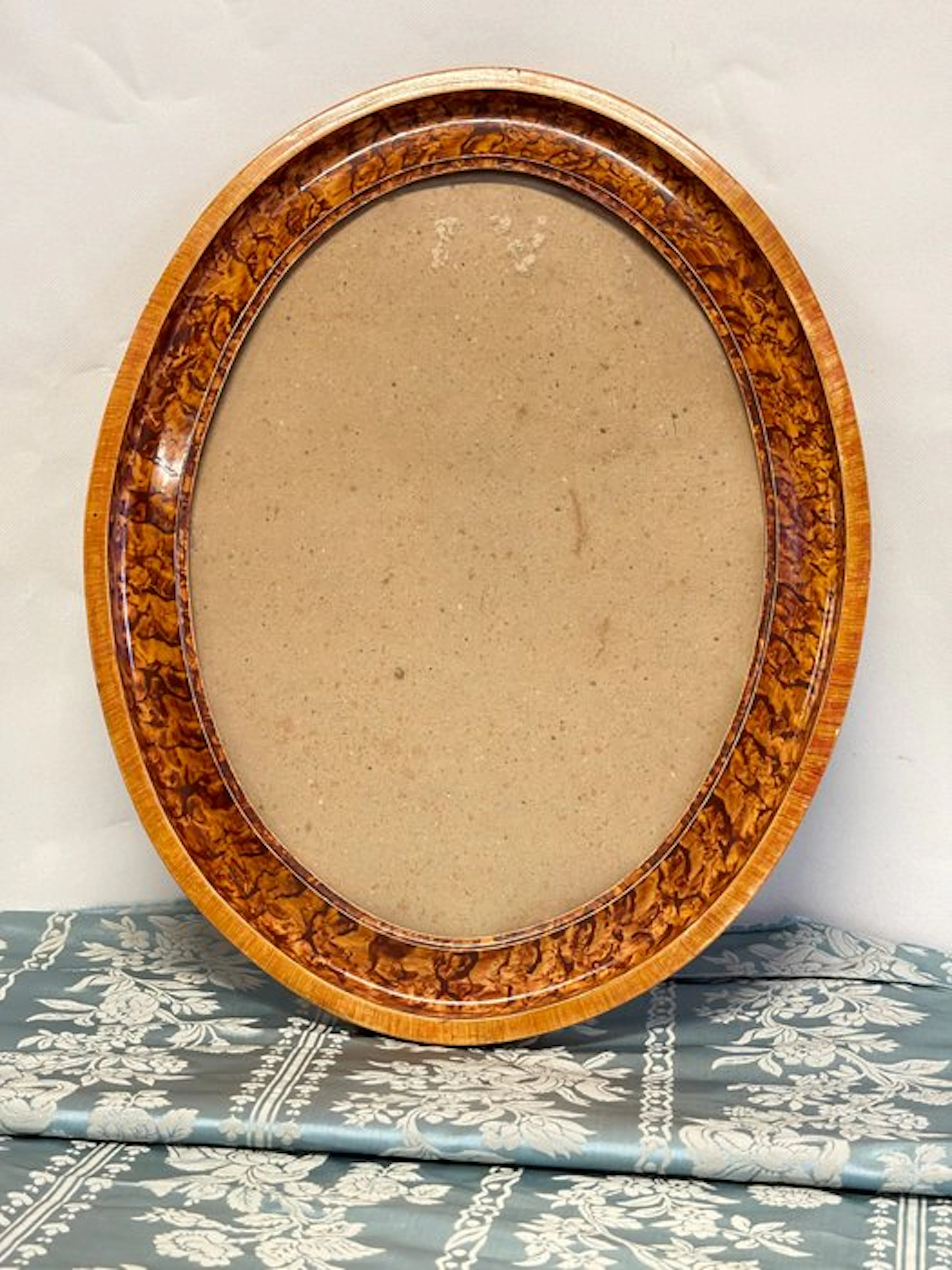 Art Deco Oval Wooden Frame · Hand‑Decorated · Faux Burl...