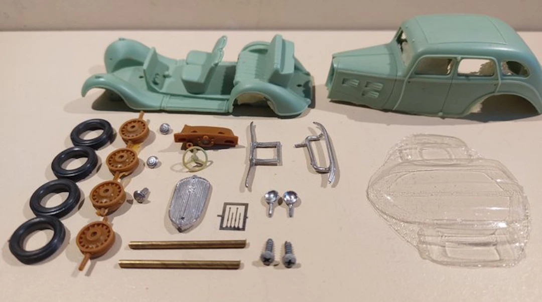 J.P. Gautier 1:43 - Model car - Peugeot 301