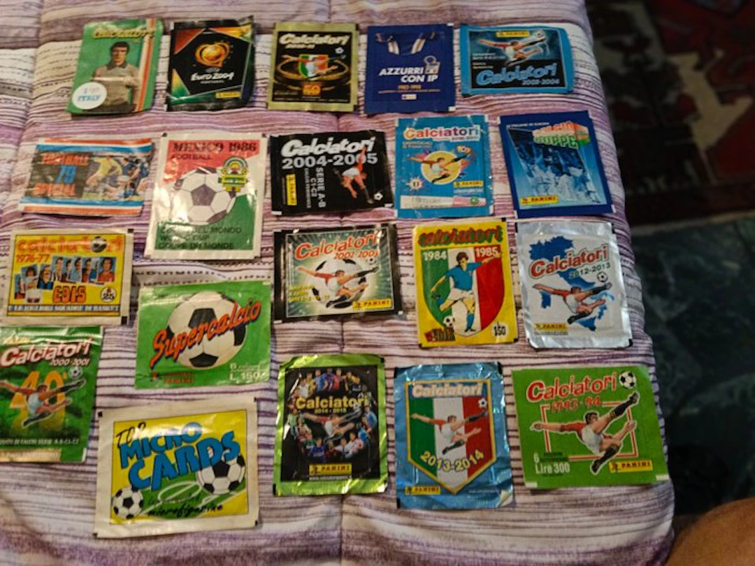 Calcio - 1970 - Full sachets, never opened.