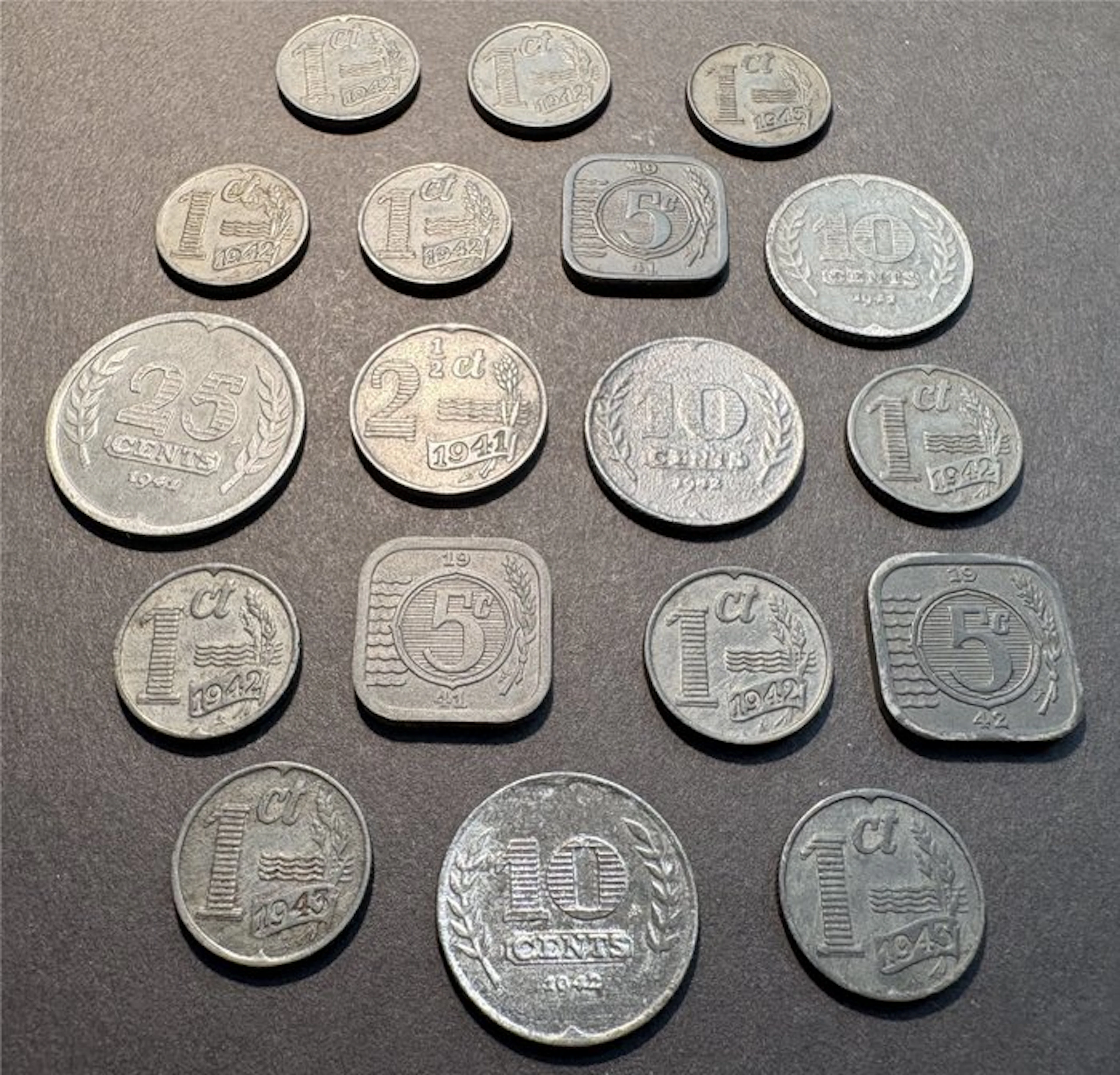 Netherlands. Lot 18 zinken munten (1941-1943) (No reserve price)