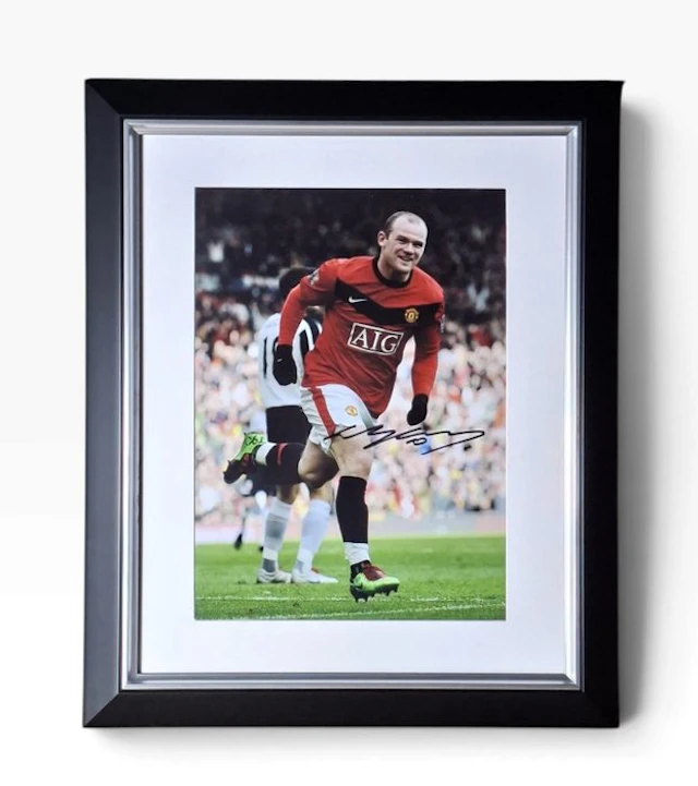 Manchester United - Premier League - Wayne Rooney - Premium Frame - Photograph