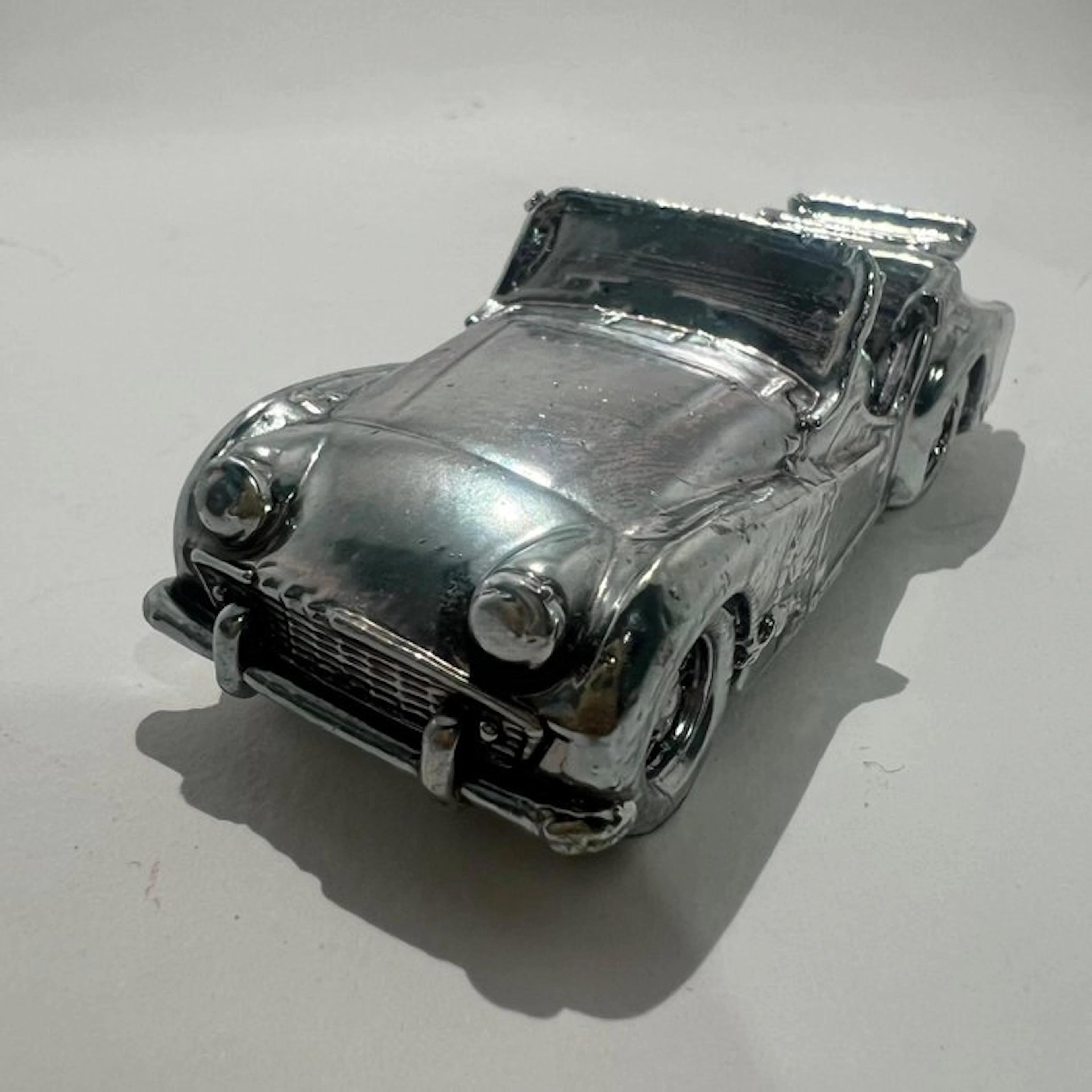 Master phil - Model sports car - roadster Triumph TR3