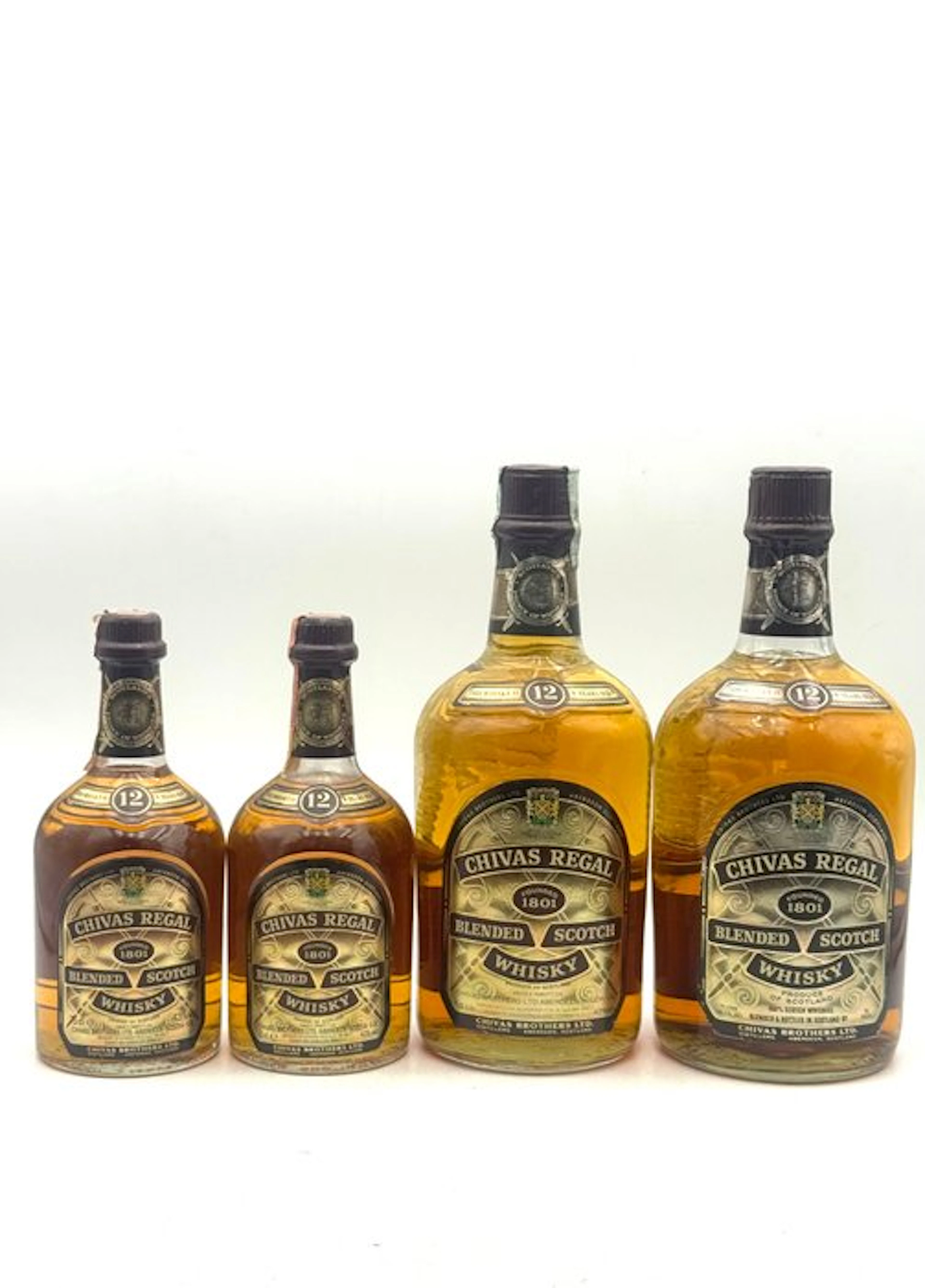 Chivas Regal 12 years old - b. 1980s - 75cl, 1.5 Litres, 1,75 L - 4 bottles