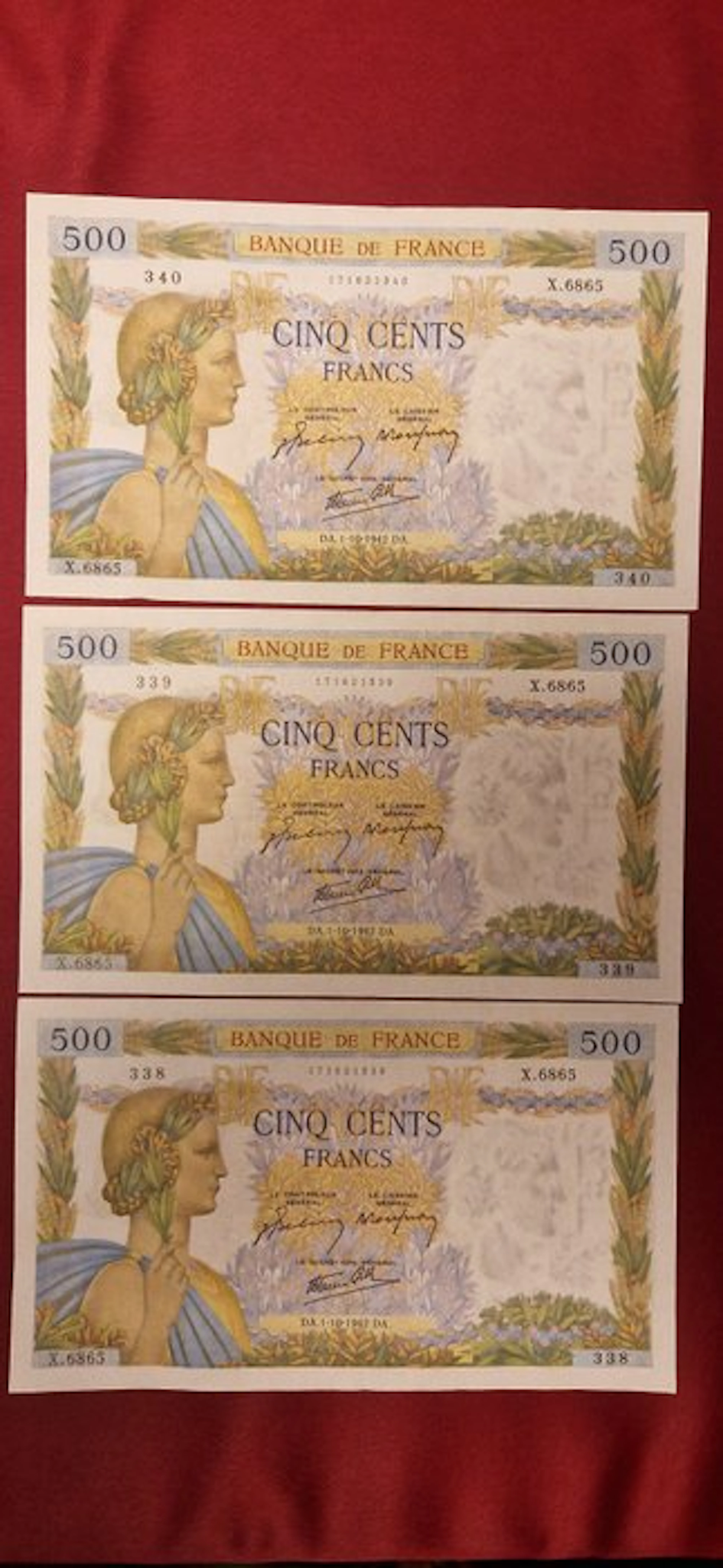 France. - 3 x 500 Francs - 01/10/1942 - Pick 95b...