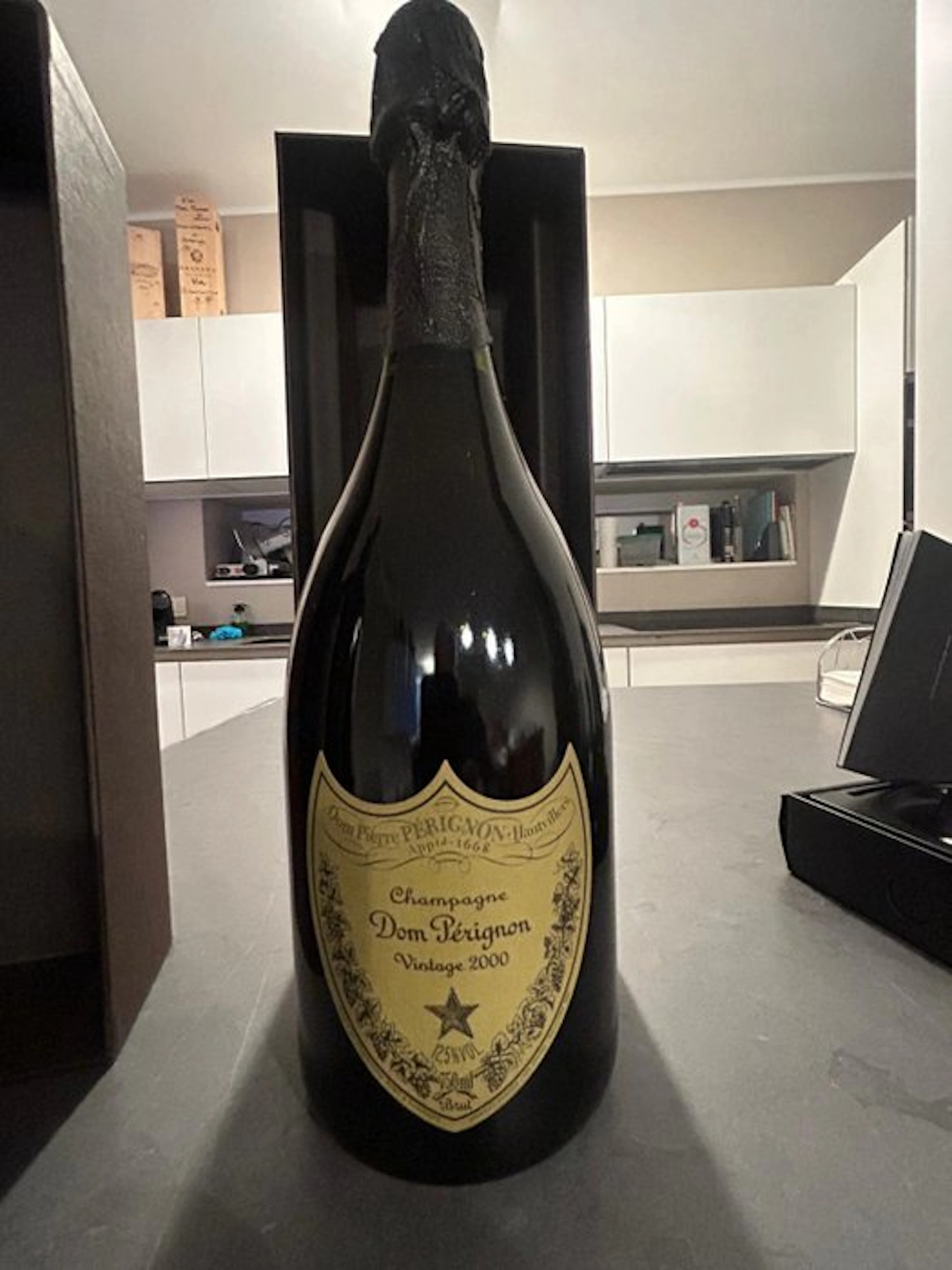 2000 Dom Pérignon - Champagne Brut - 1 Bottle (0.75L)