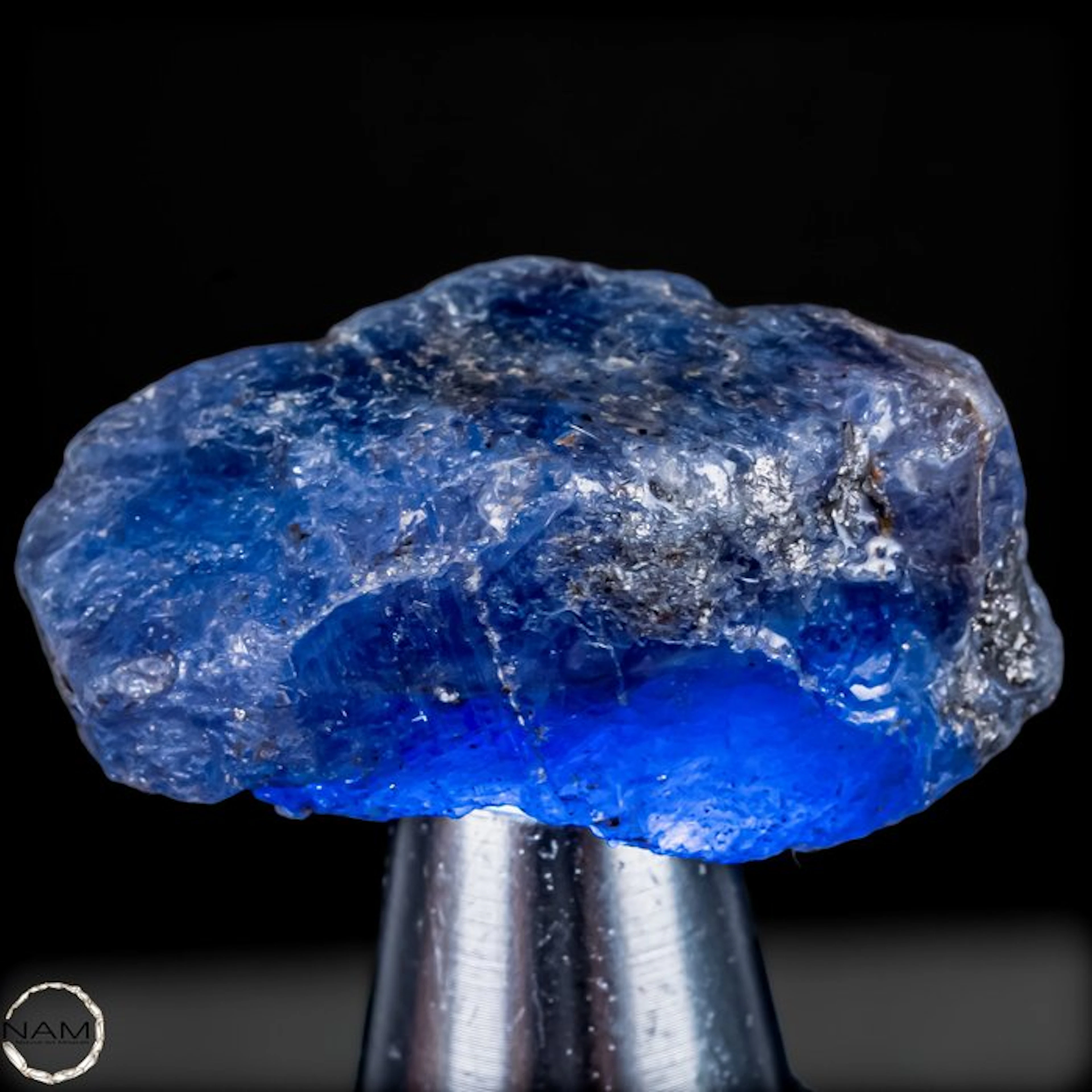 Natural, rarer gemstone-grade Tanzanite rough crystal –...
