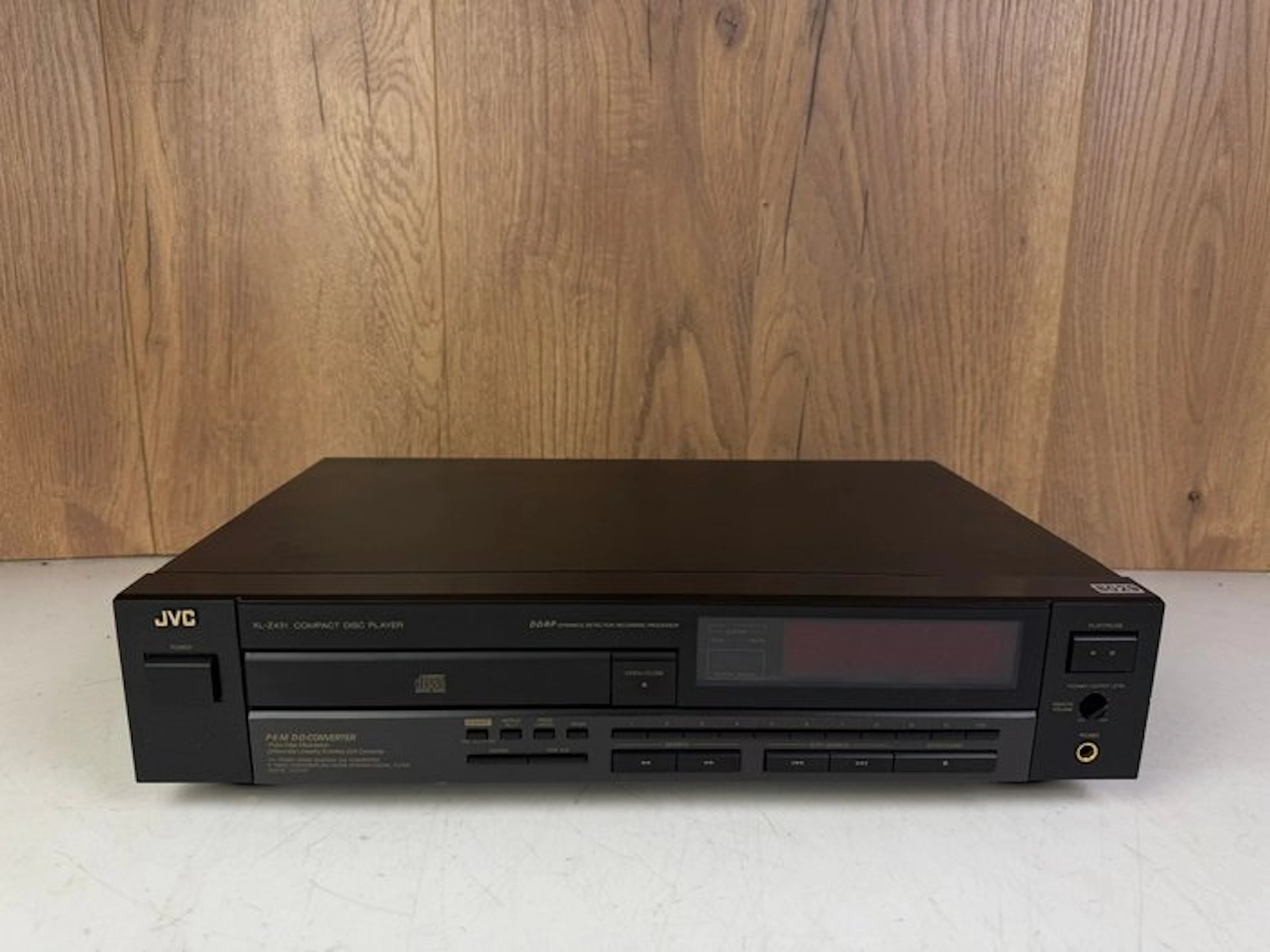 JVC - XL-V431 CD player
