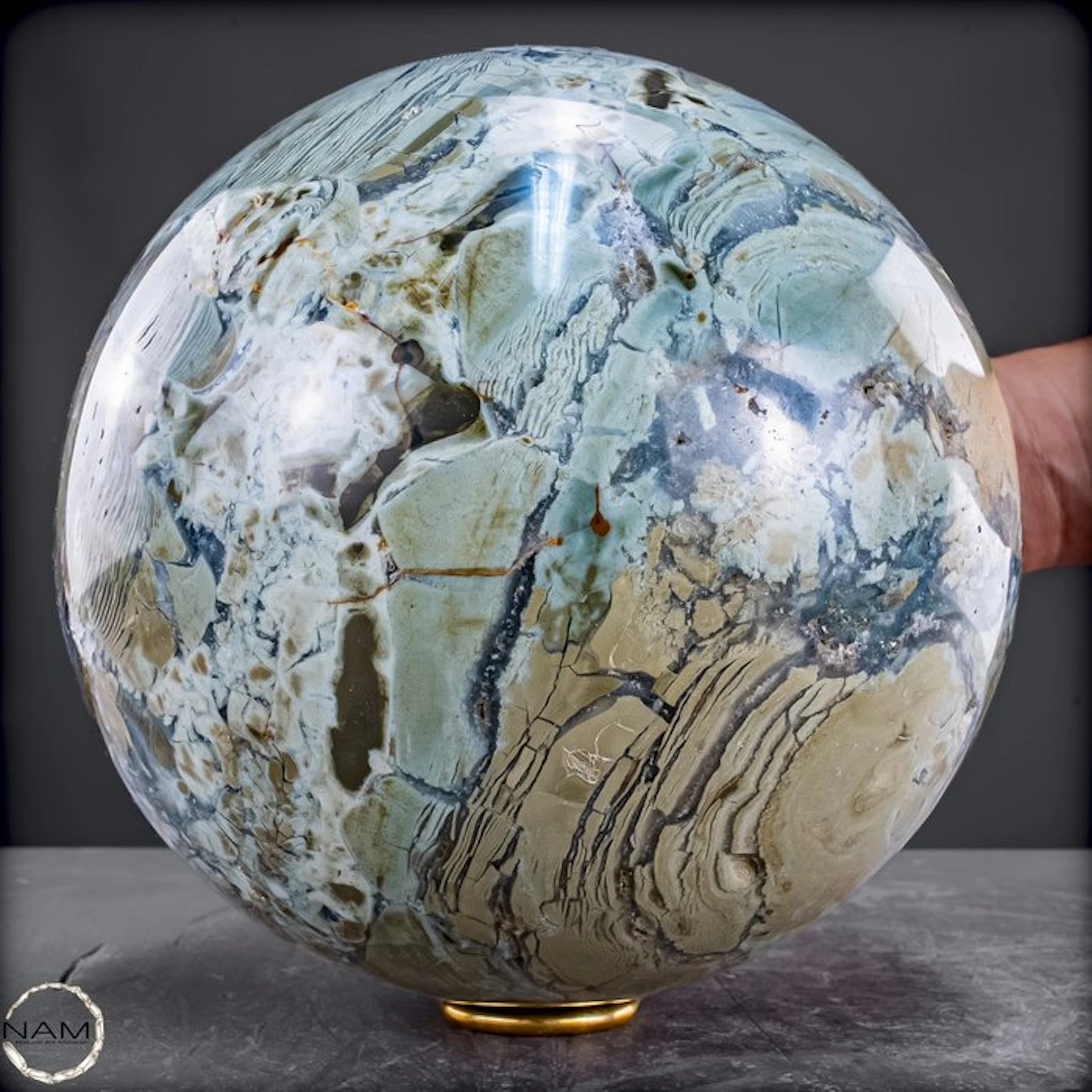 Brecciated Jasper sphere from Poland – Spectacular nature...
