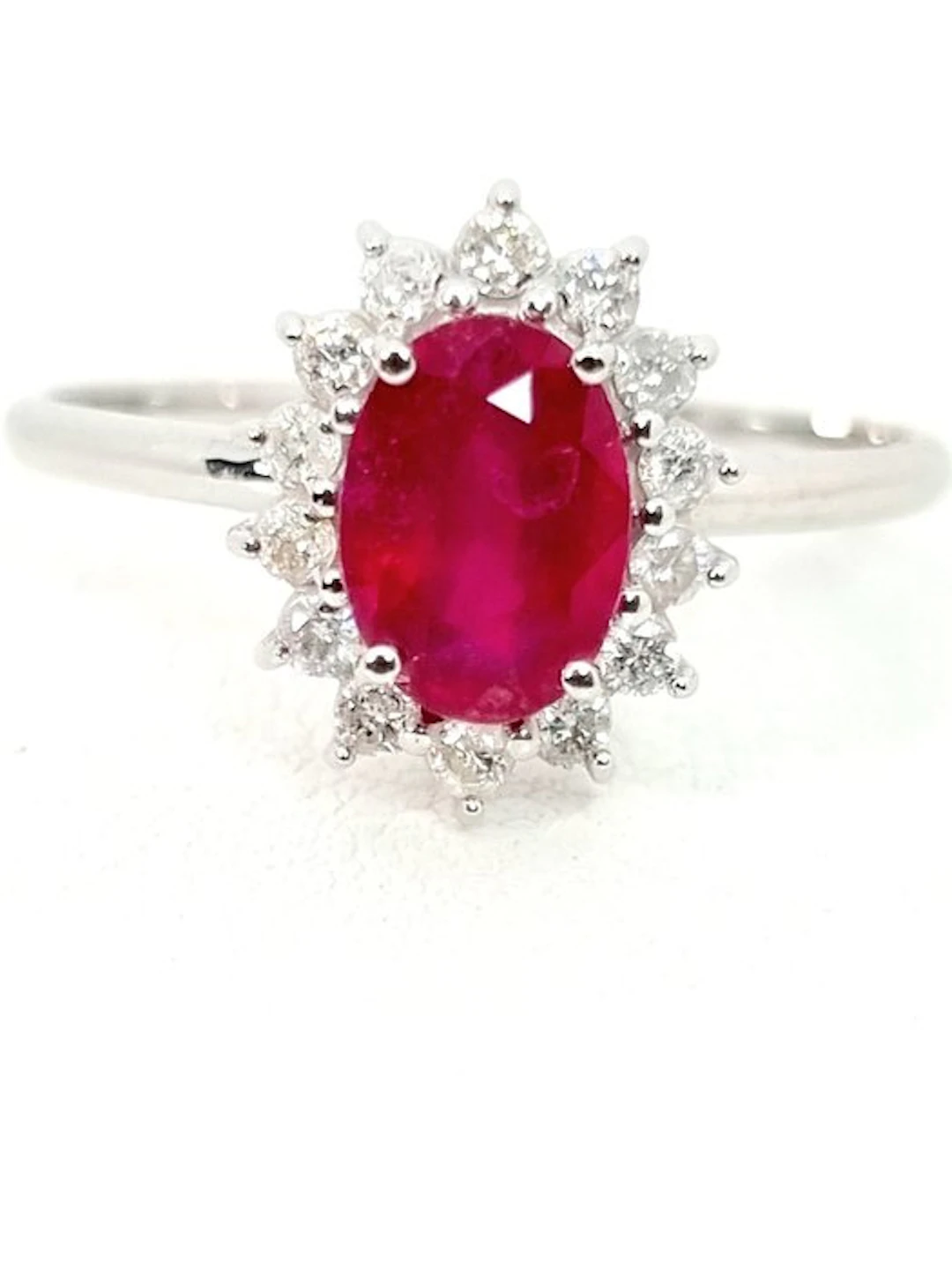 Ring - 18 kt. White gold Ruby - Diamond