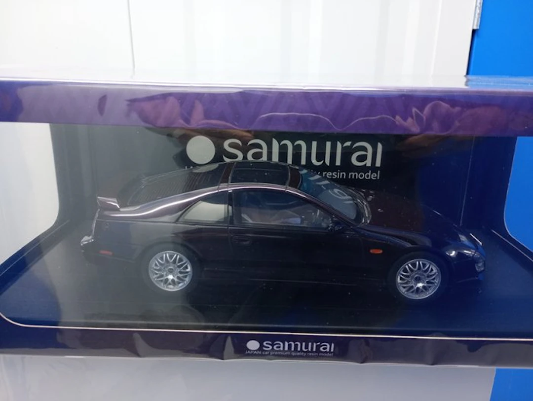 Kyosho 1:18 - Model sports car - Nissan Fairlady Z