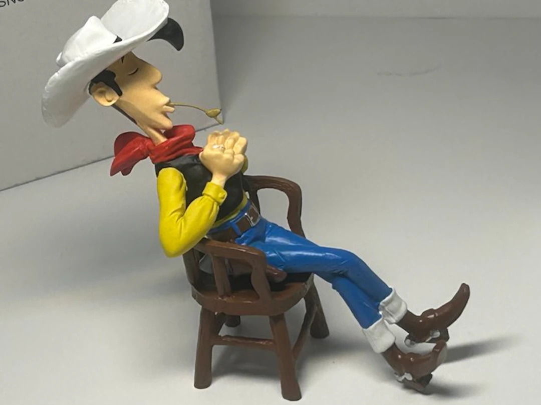 Lucky Luke - Sentado en su Silla - Lucky Comics - 2019