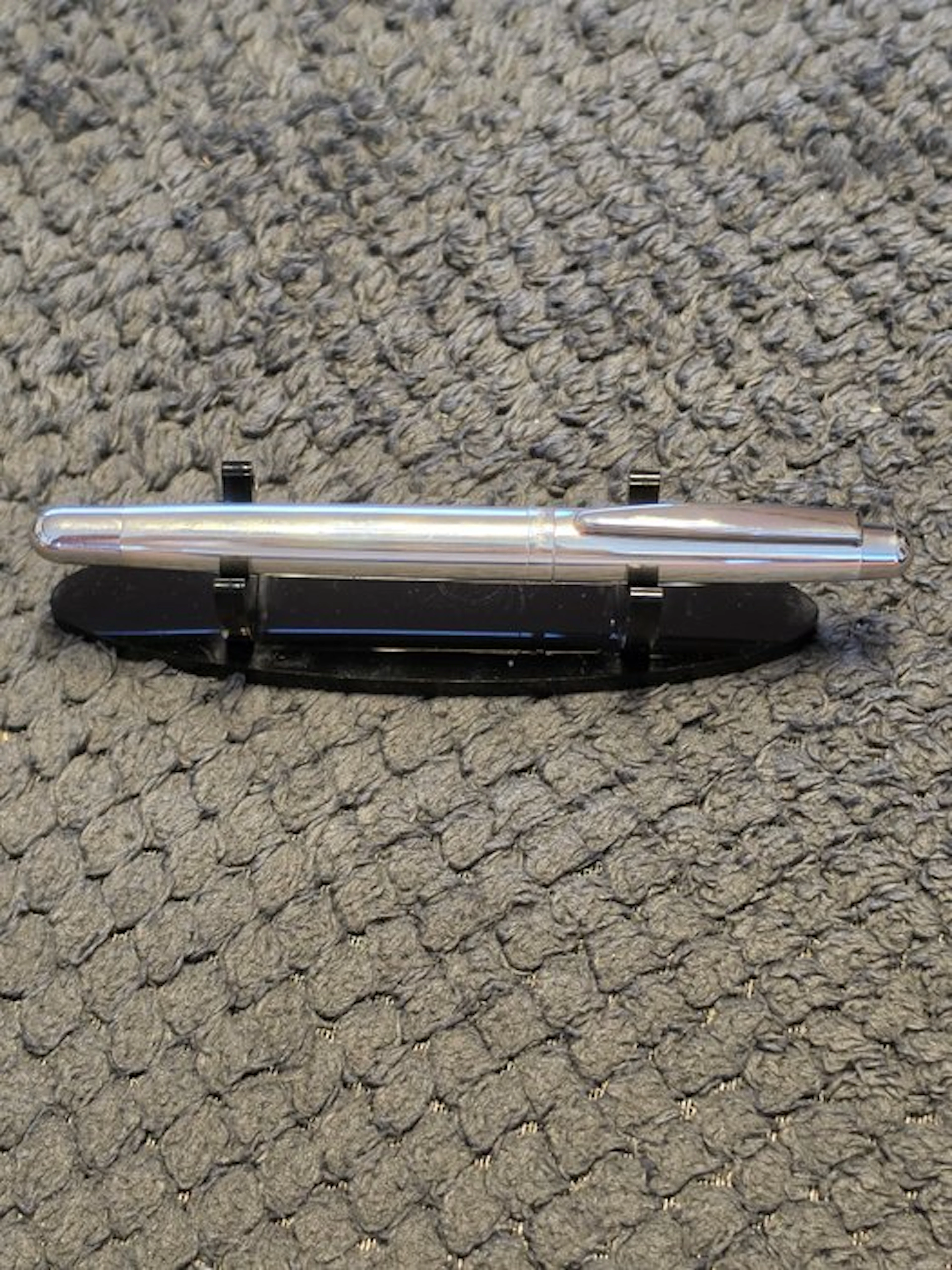 Otto Hutt - Desgin02 - Roller ball pen