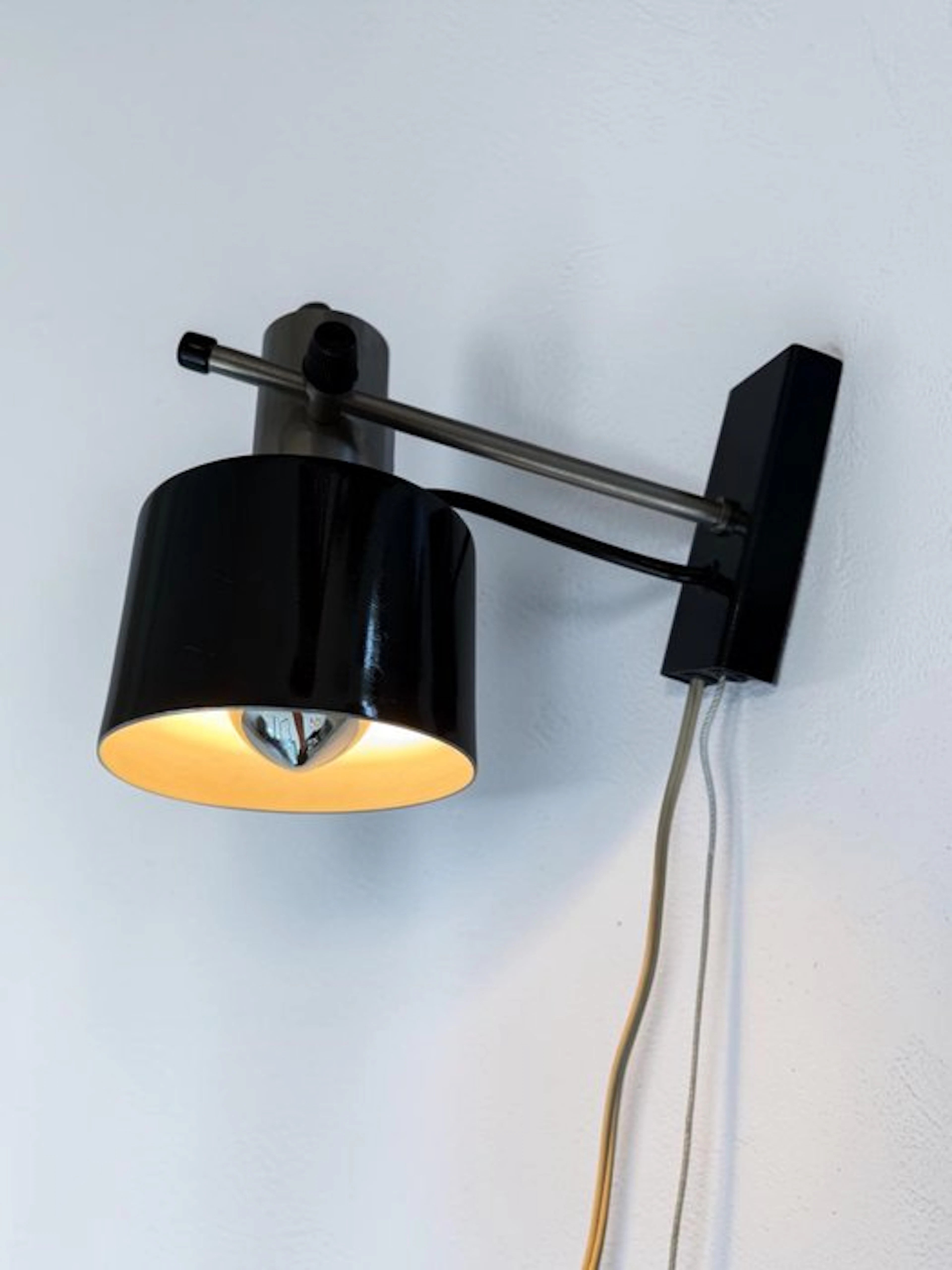 Prova Italy - Peter Nelson - Wall lamp - 1970s - Metal