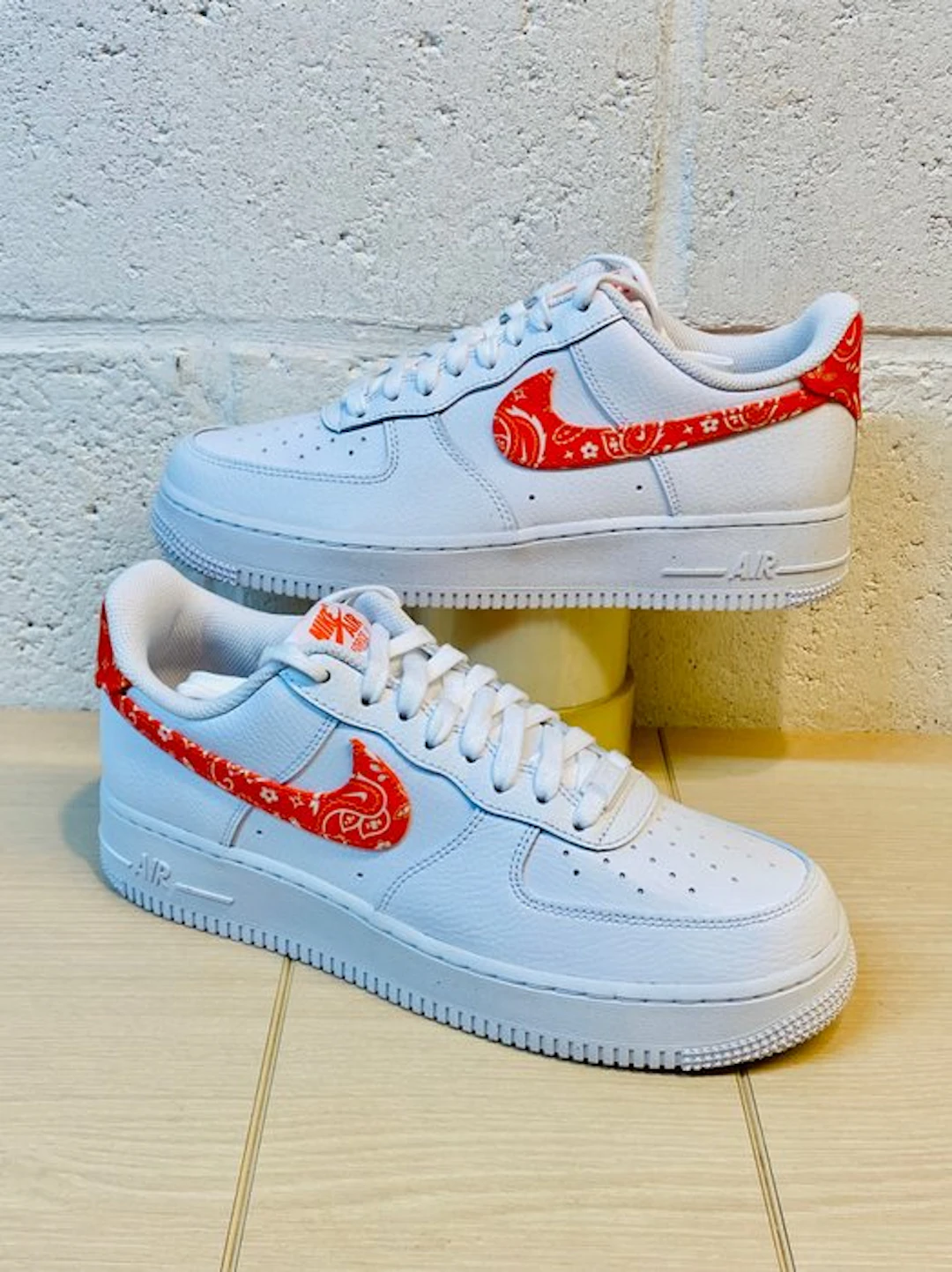 Nike - Air Force One Orange Bandana P42 - Sneakers - Size: EU 42 -