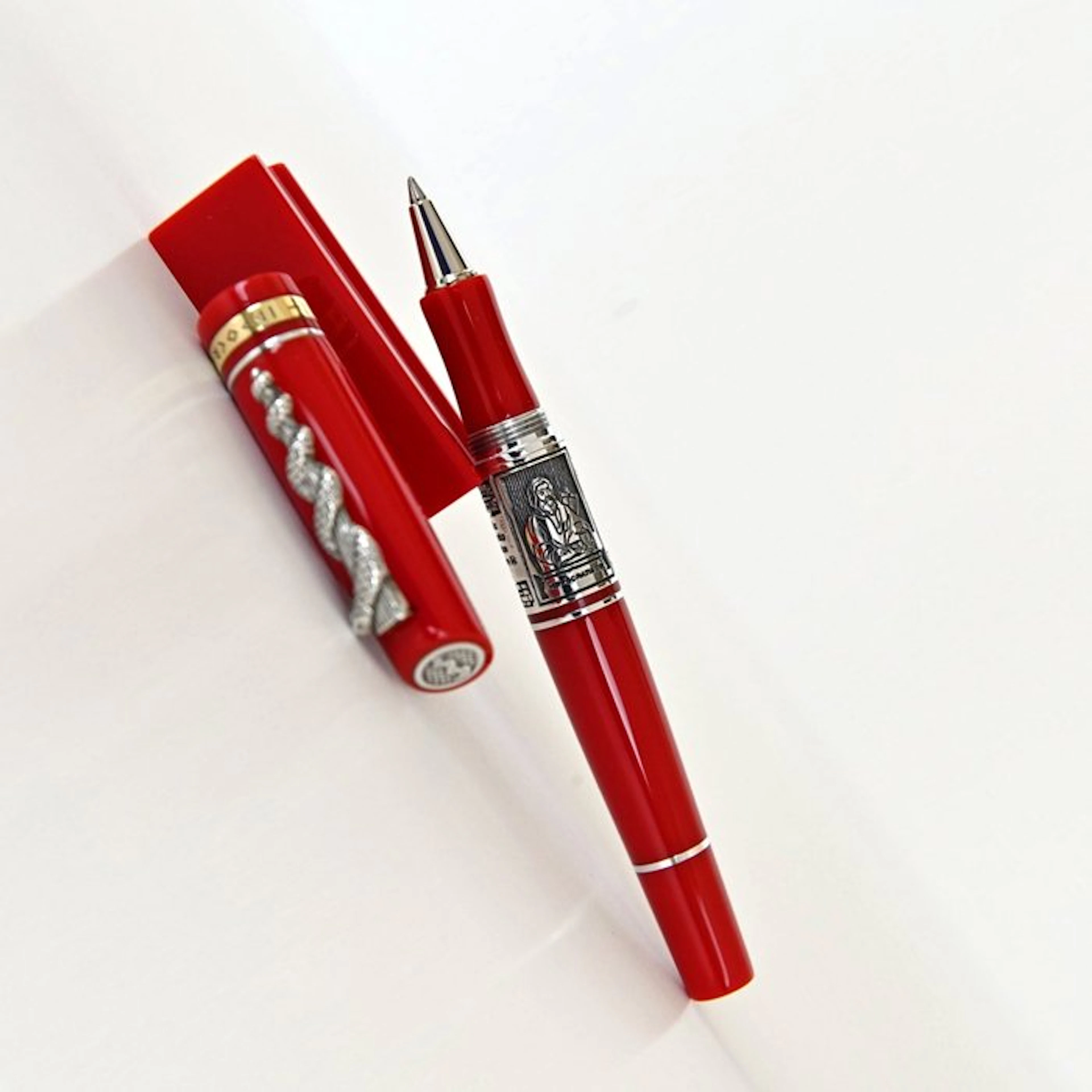 Marlen - Ippocrate Elegance Rossa - Edizione Speciale...