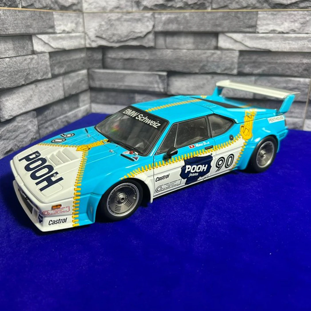 MiniChamps 1:18 - Model race car - Minichamps 1:18 BMW M1...