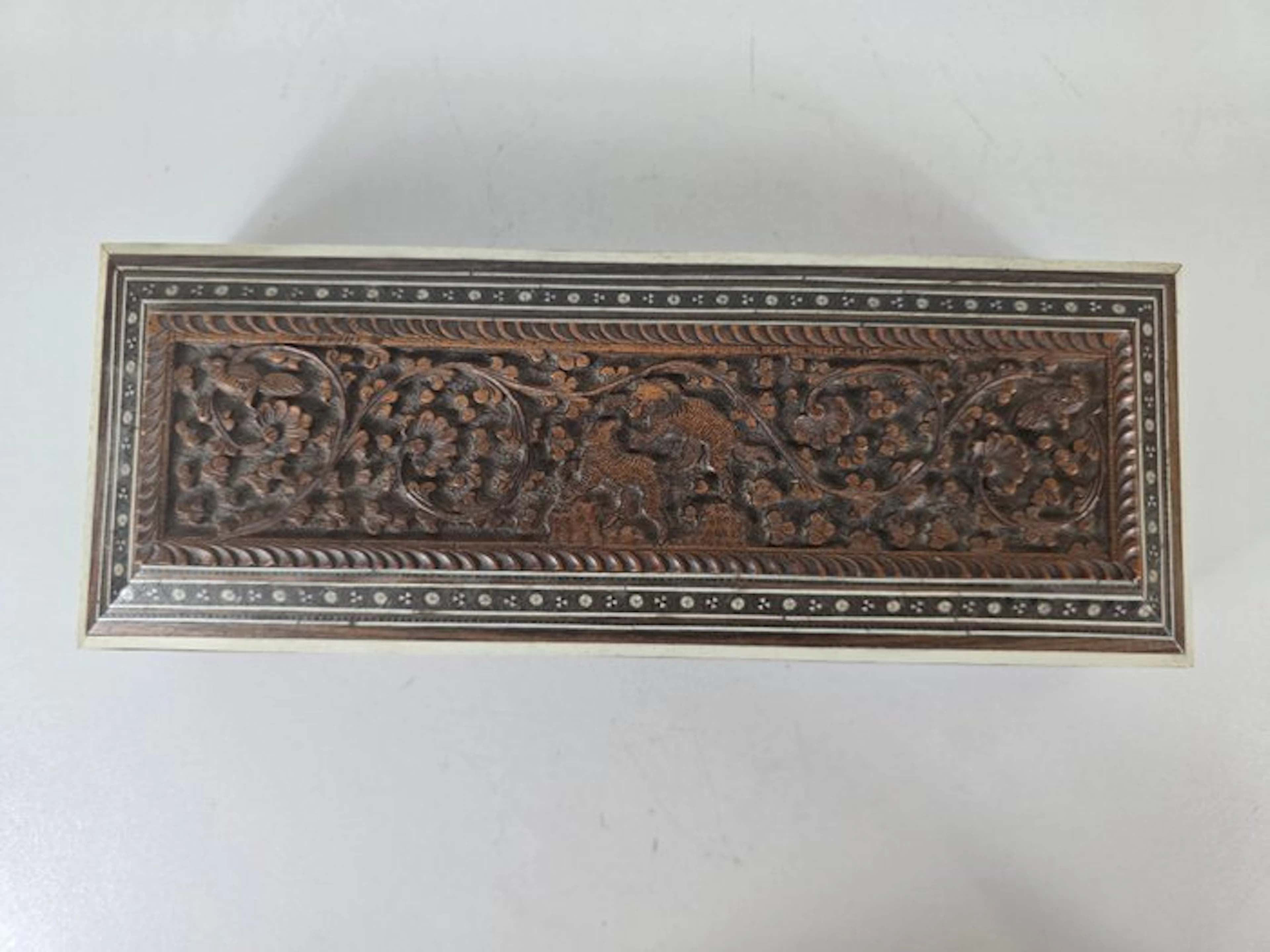 Casket - Wood, Bone - 'Sadeli' micro-mosaic